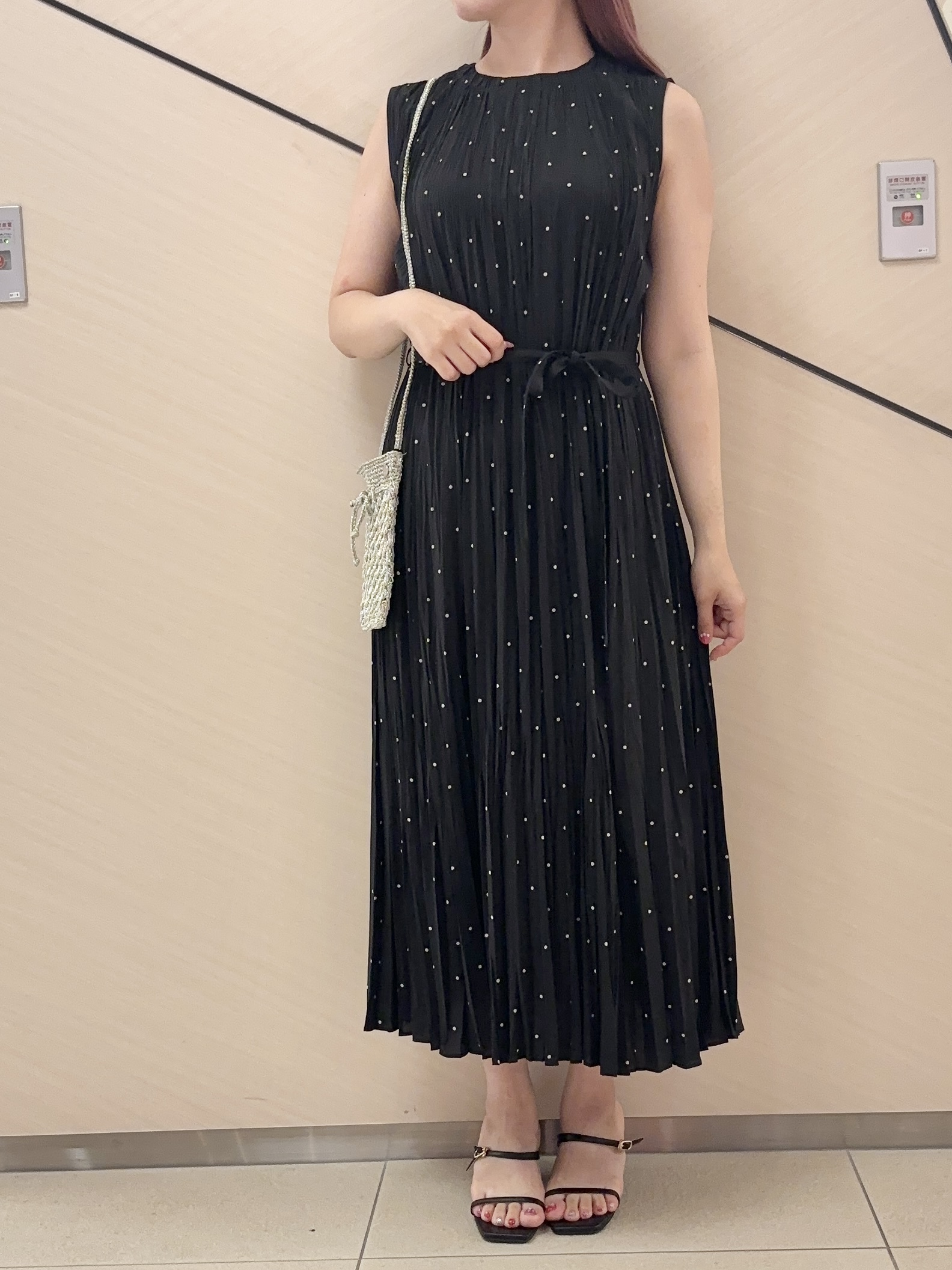 Rinaさんの「DRESSTERIOR｜【otonaMUSE5月号掲載】スキニーベルトサンダル」を使ったコーディネート