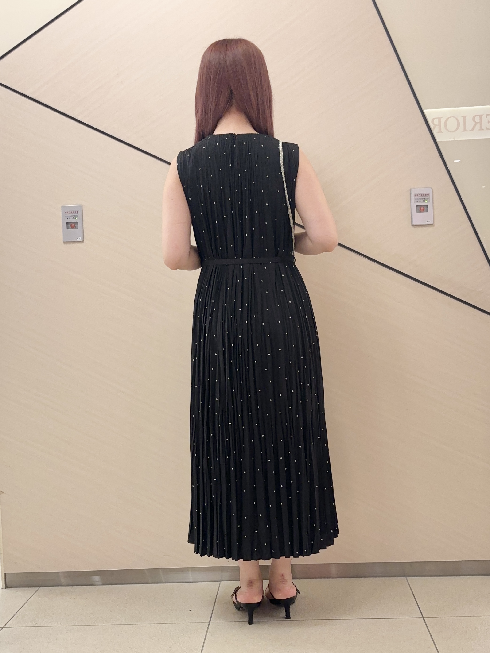 Rinaさんの「DRESSTERIOR｜【otonaMUSE5月号掲載】スキニーベルトサンダル」を使ったコーディネート