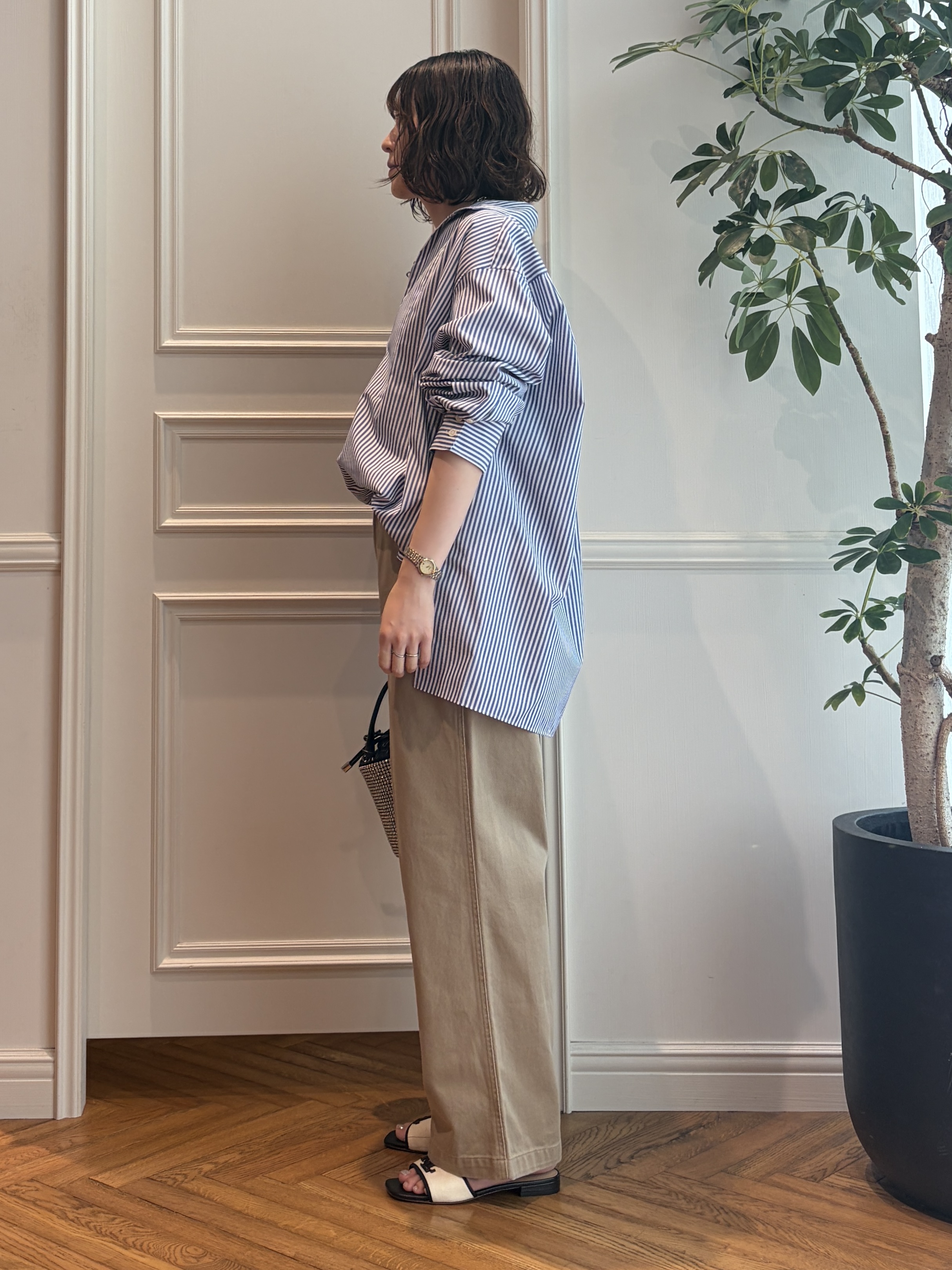 nakaoさんの「DRESSTERIOR｜ヴィンテージワイドチノパンツ」を使ったコーディネート