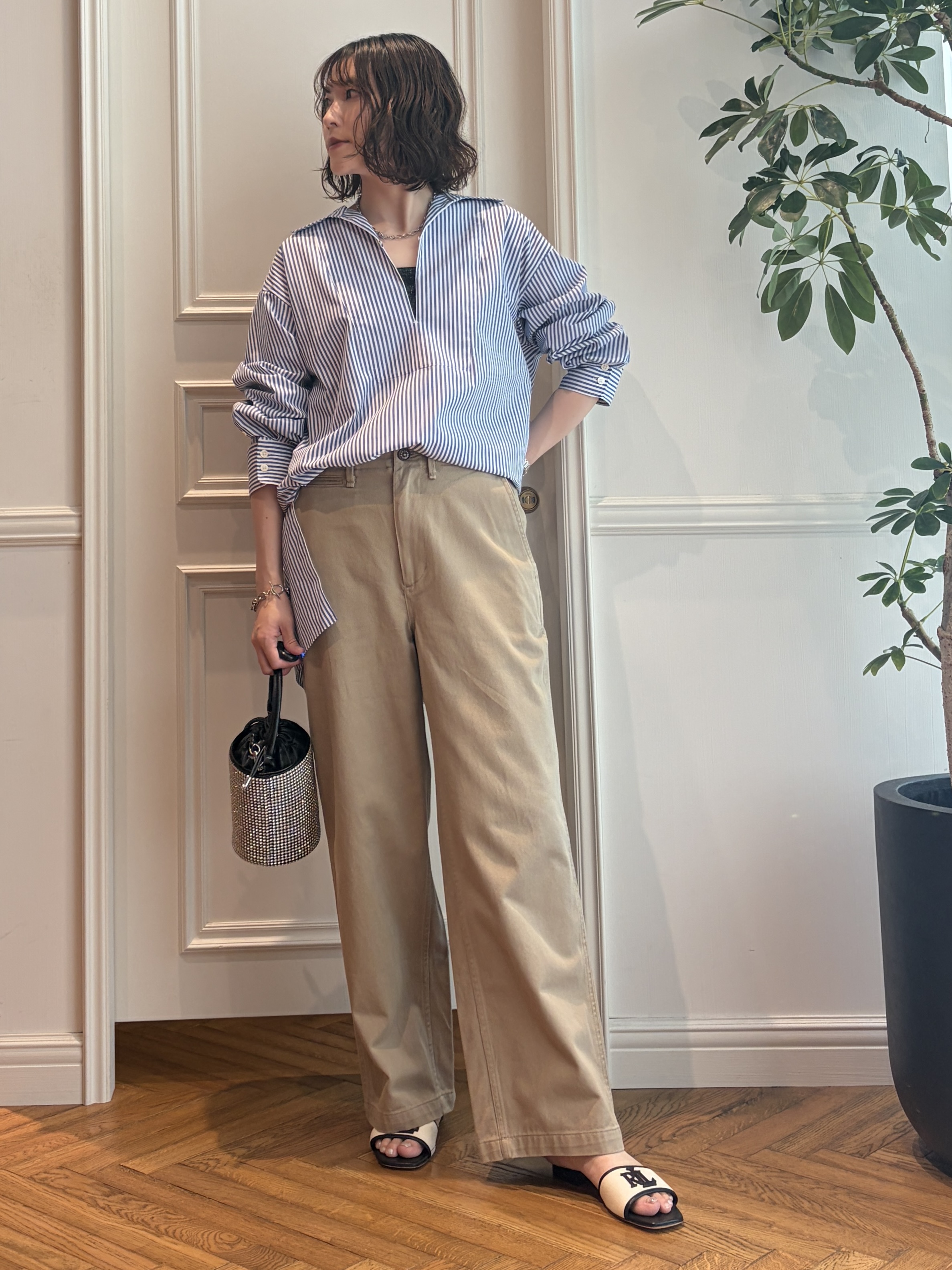 nakaoさんの「DRESSTERIOR｜ヴィンテージワイドチノパンツ」を使ったコーディネート