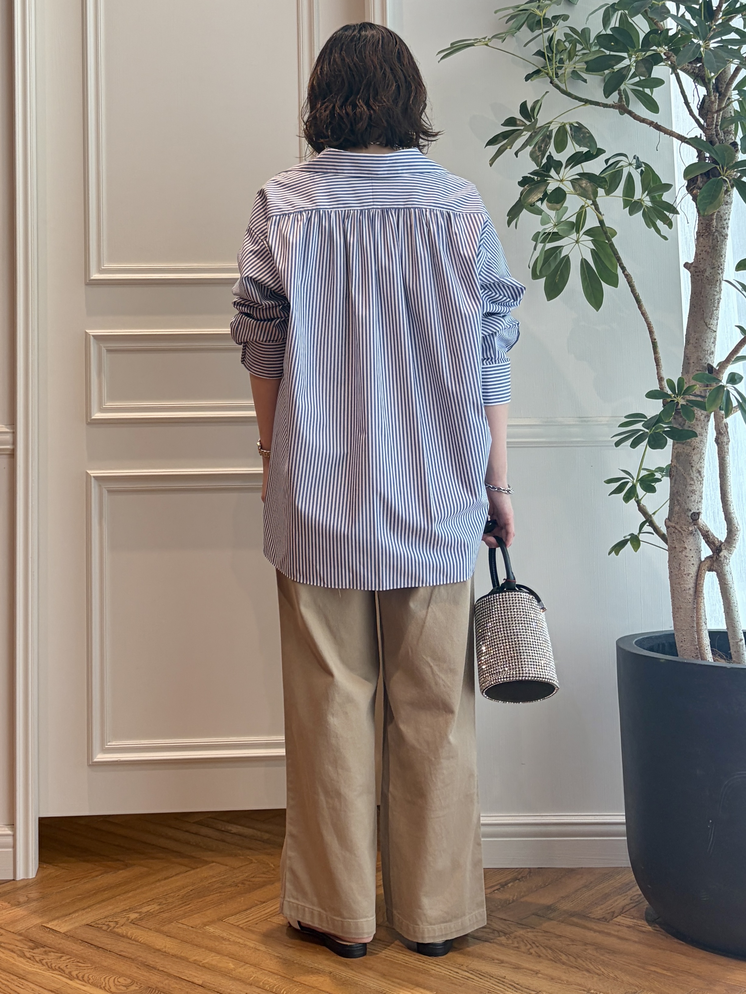 nakaoさんの「DRESSTERIOR｜ヴィンテージワイドチノパンツ」を使ったコーディネート