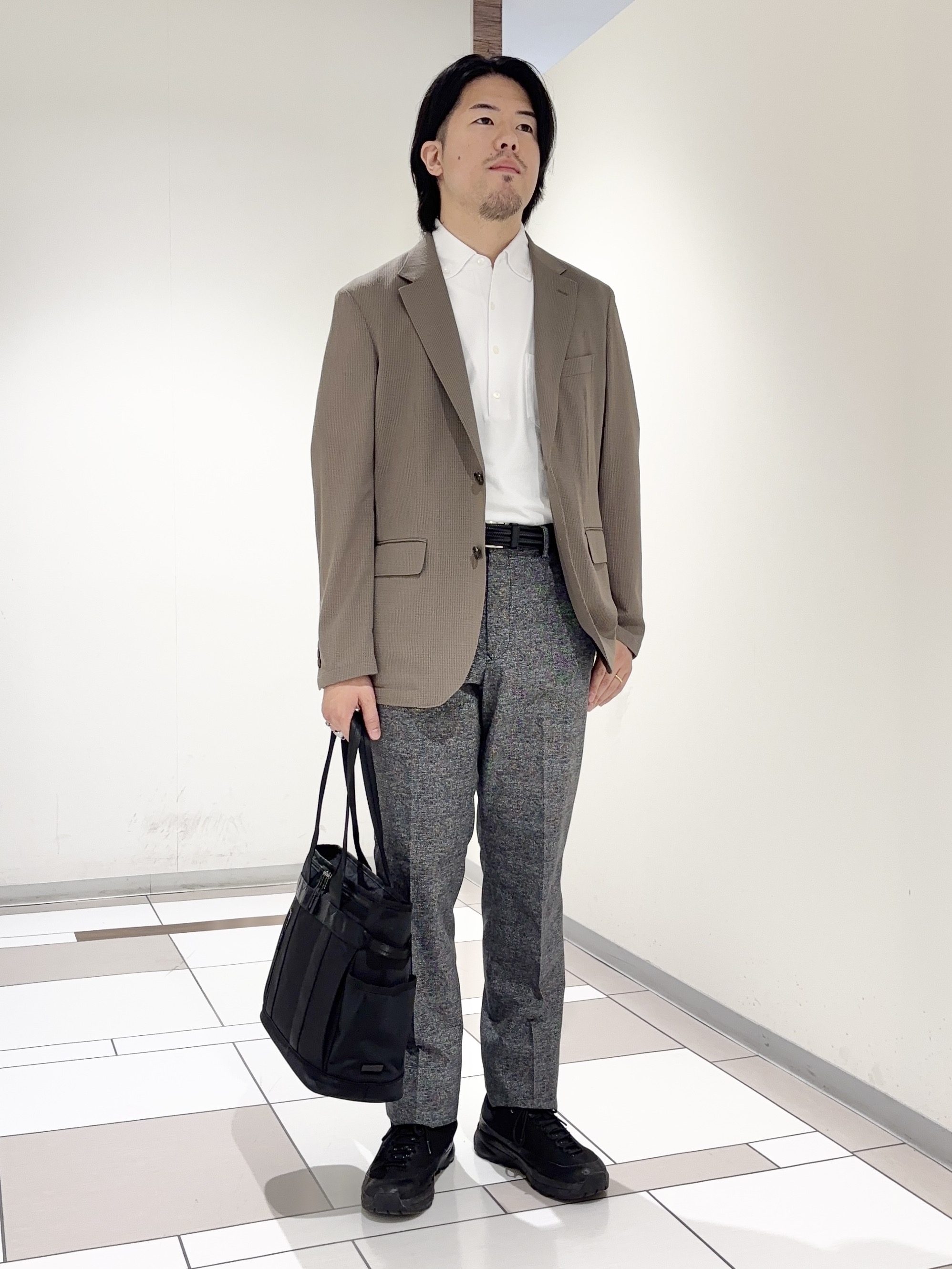 及川さんの「TAKEO KIKUCHI｜【Begin5月号掲載/通気性】トリコットサッカー ジャケット」を使ったコーディネート