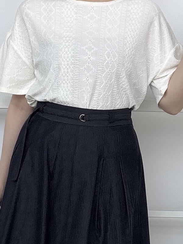 sayaさんの「grove｜アイレットレースカットソー」を使ったコーディネート