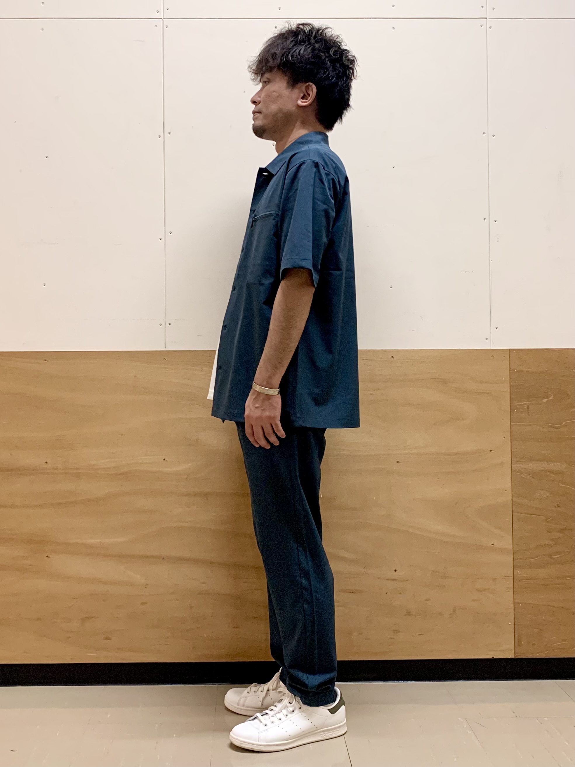 MATUさんの「THE SHOP TK｜【吸水速乾／接触冷感／防シワ／マシンウォッシャブル】ハイドロクール 半袖シャツ」を使ったコーディネート