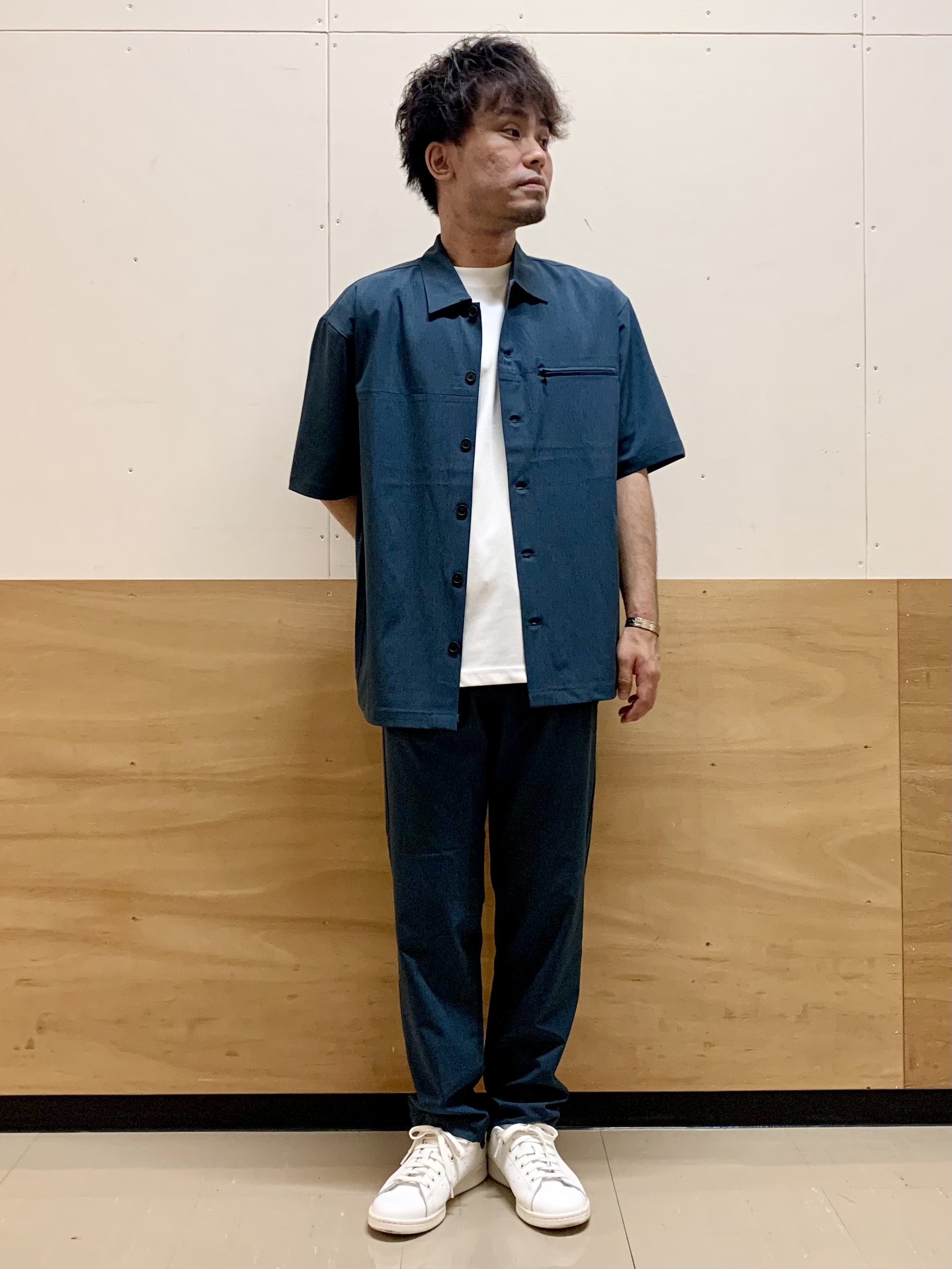 MATUさんの「THE SHOP TK｜【吸水速乾／接触冷感／防シワ／マシンウォッシャブル】ハイドロクール 半袖シャツ」を使ったコーディネート