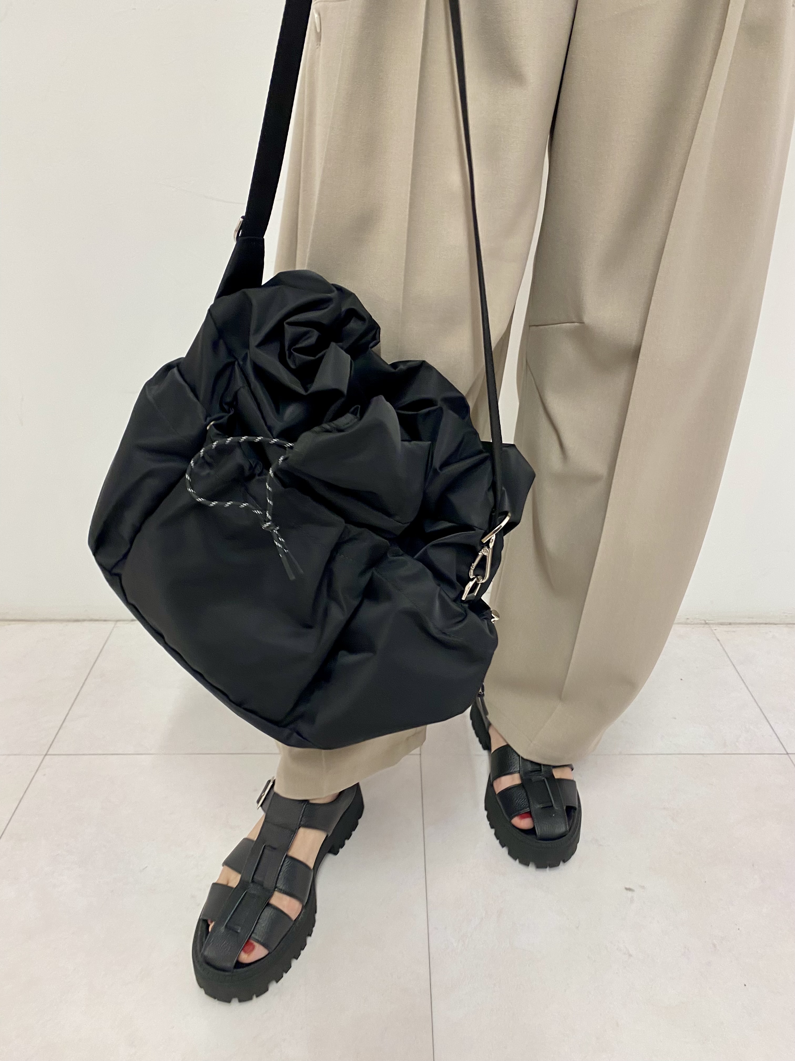 Sawaguchiさんの「DRESSTERIOR｜【接触冷感】クールタッチカットハーフスリーブプルオーバー」を使ったコーディネート