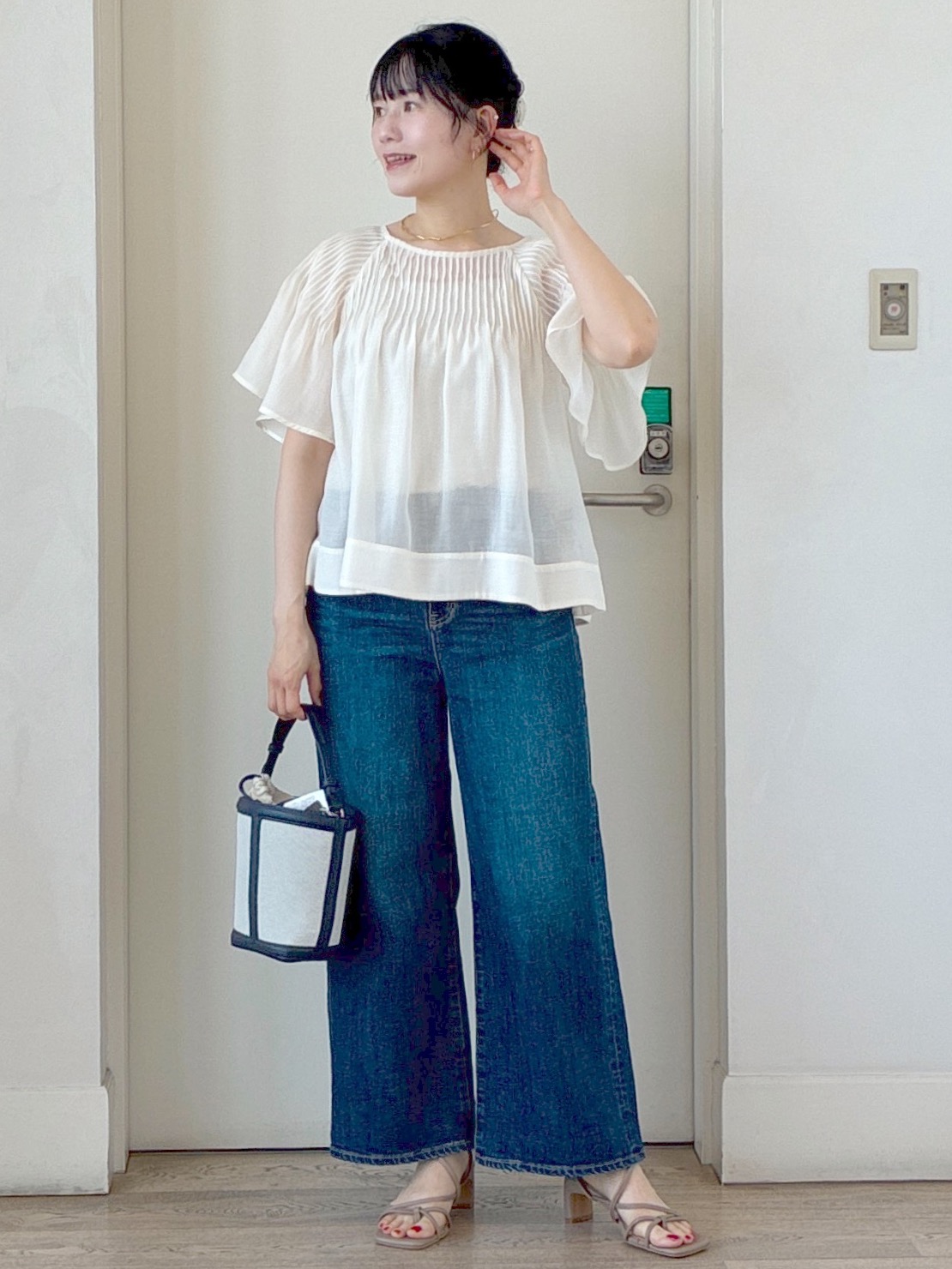  beni_gingerさんの「Reflect｜ピンタックデザインフレアスリーブブラウス」を使ったコーディネート