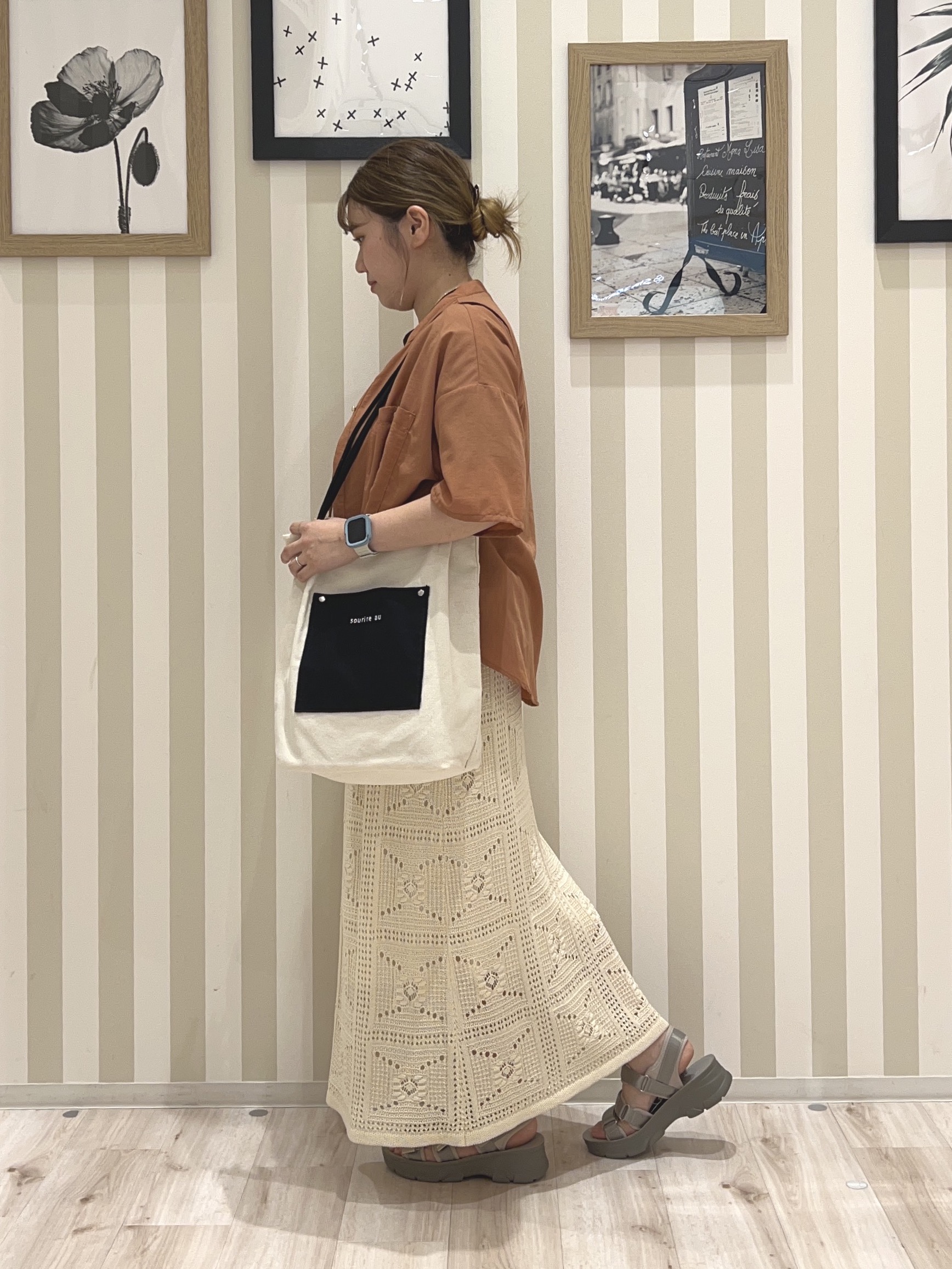 mさんの「SHOO･LA･RUE｜【洗濯機可/S-LL】大人の抜け感 ゆるっと5分袖シャツ」を使ったコーディネート
