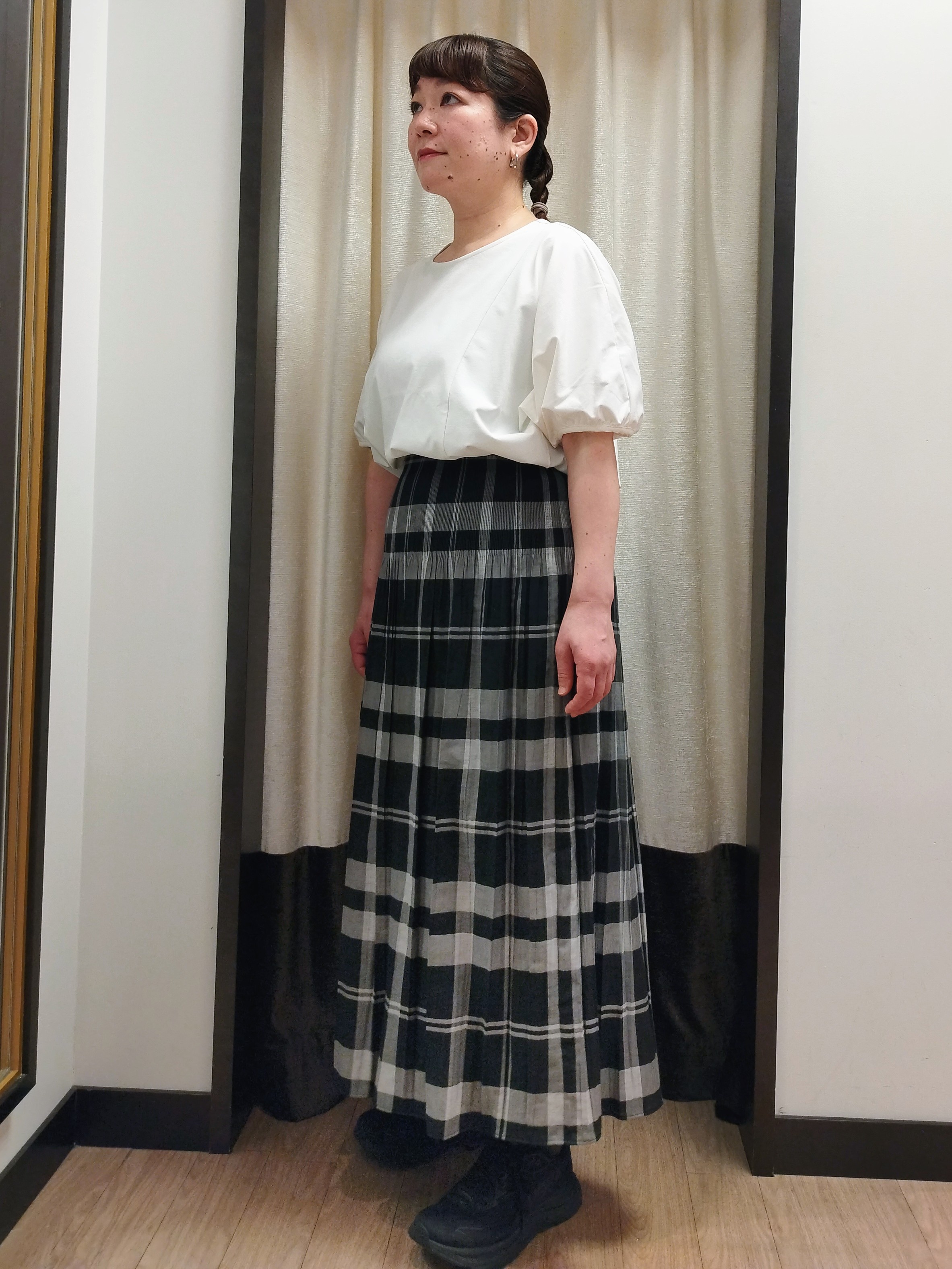 junさんの「Reflect｜【UVカット／接触冷感／吸水速乾】ギャザースリーブカットソー」を使ったコーディネート