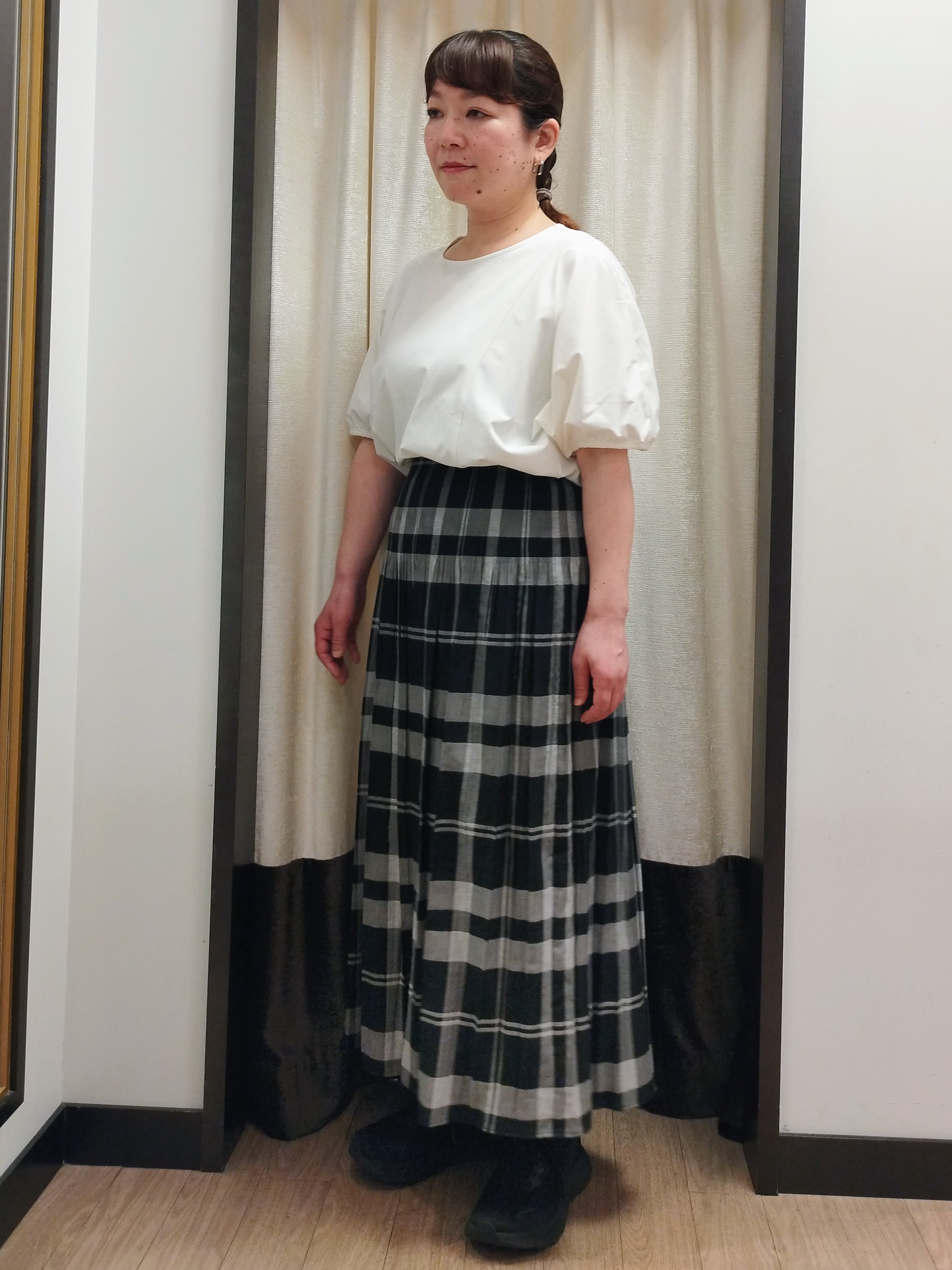 junさんの「Reflect｜【UVカット／接触冷感／吸水速乾】ギャザースリーブカットソー」を使ったコーディネート