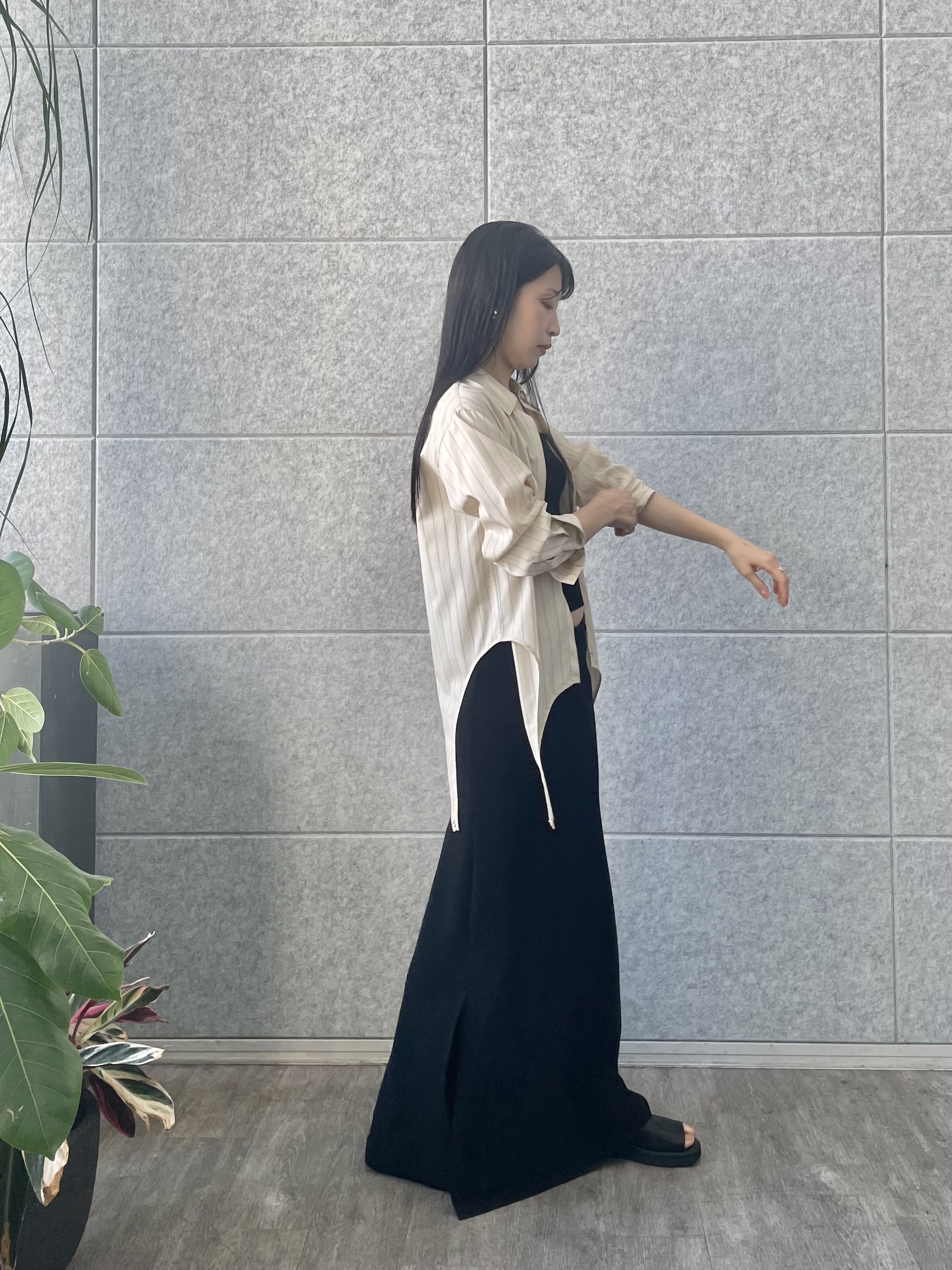 丸山加奈子さんの「CODE A｜【ReRe】easy－fit long skirt」を使ったコーディネート