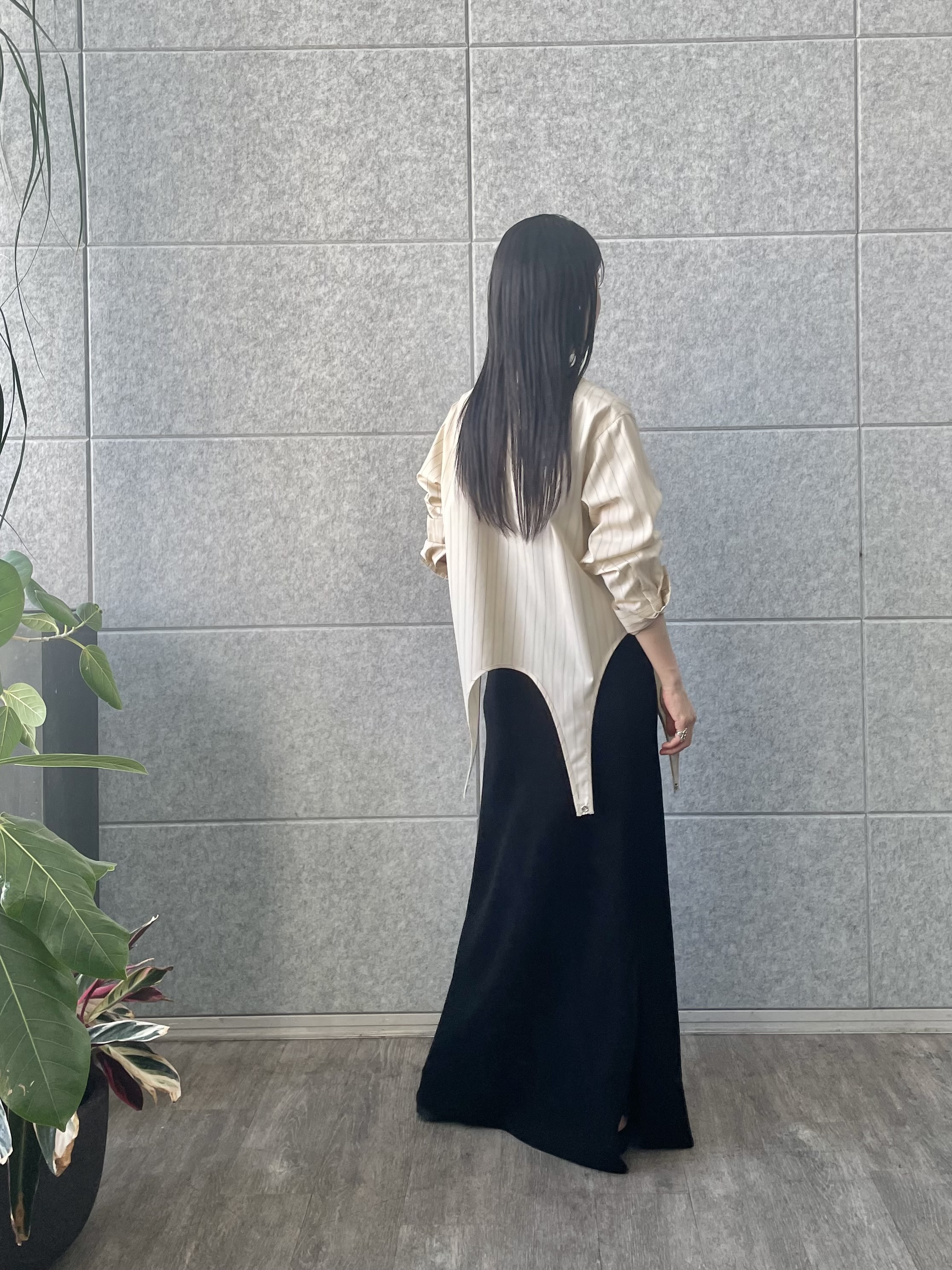 丸山加奈子さんの「CODE A｜【ReRe】easy－fit long skirt」を使ったコーディネート