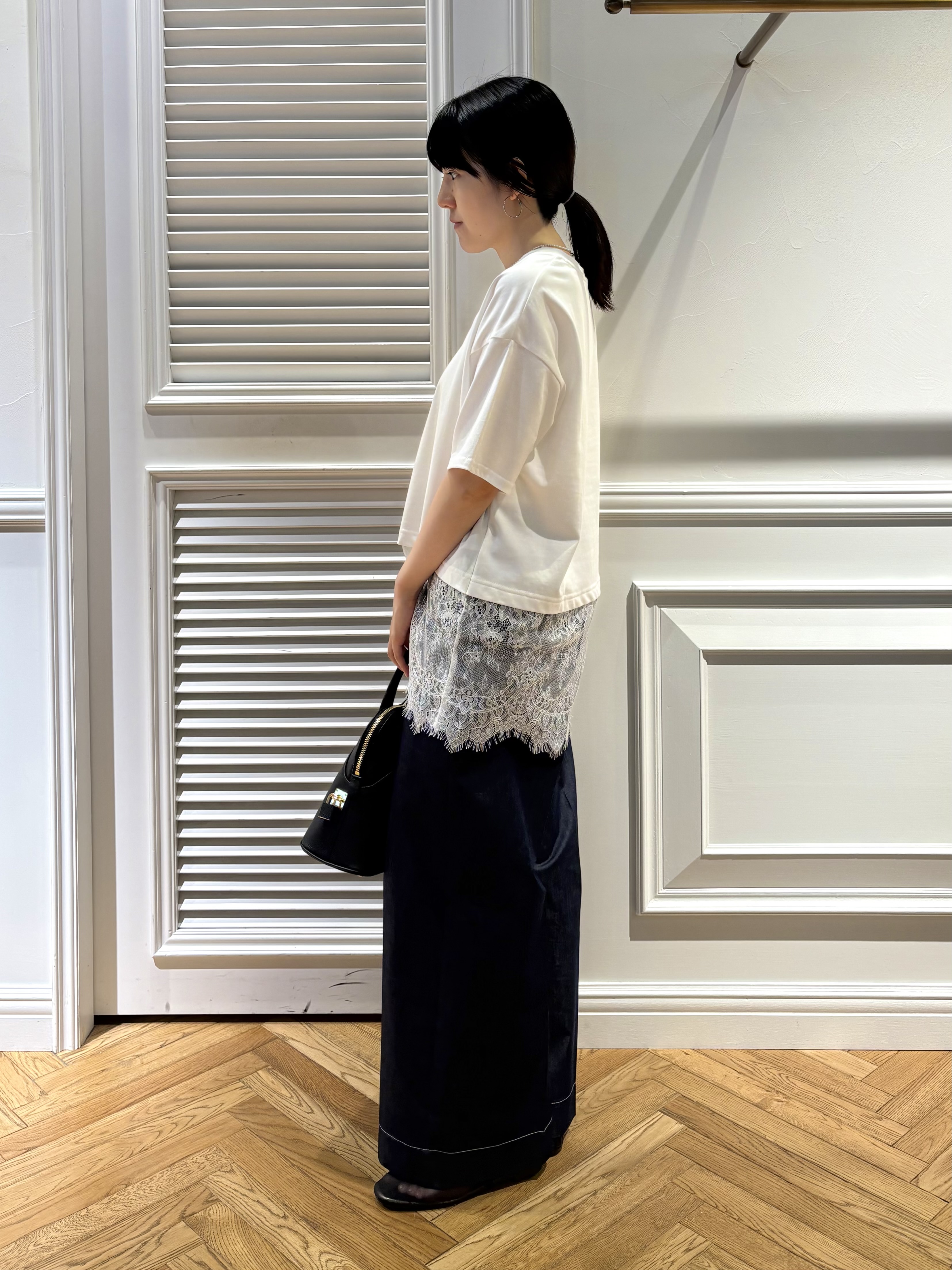 cocoさんの「DRESSTERIOR｜レースドッキングレイヤード Tシャツ」を使ったコーディネート