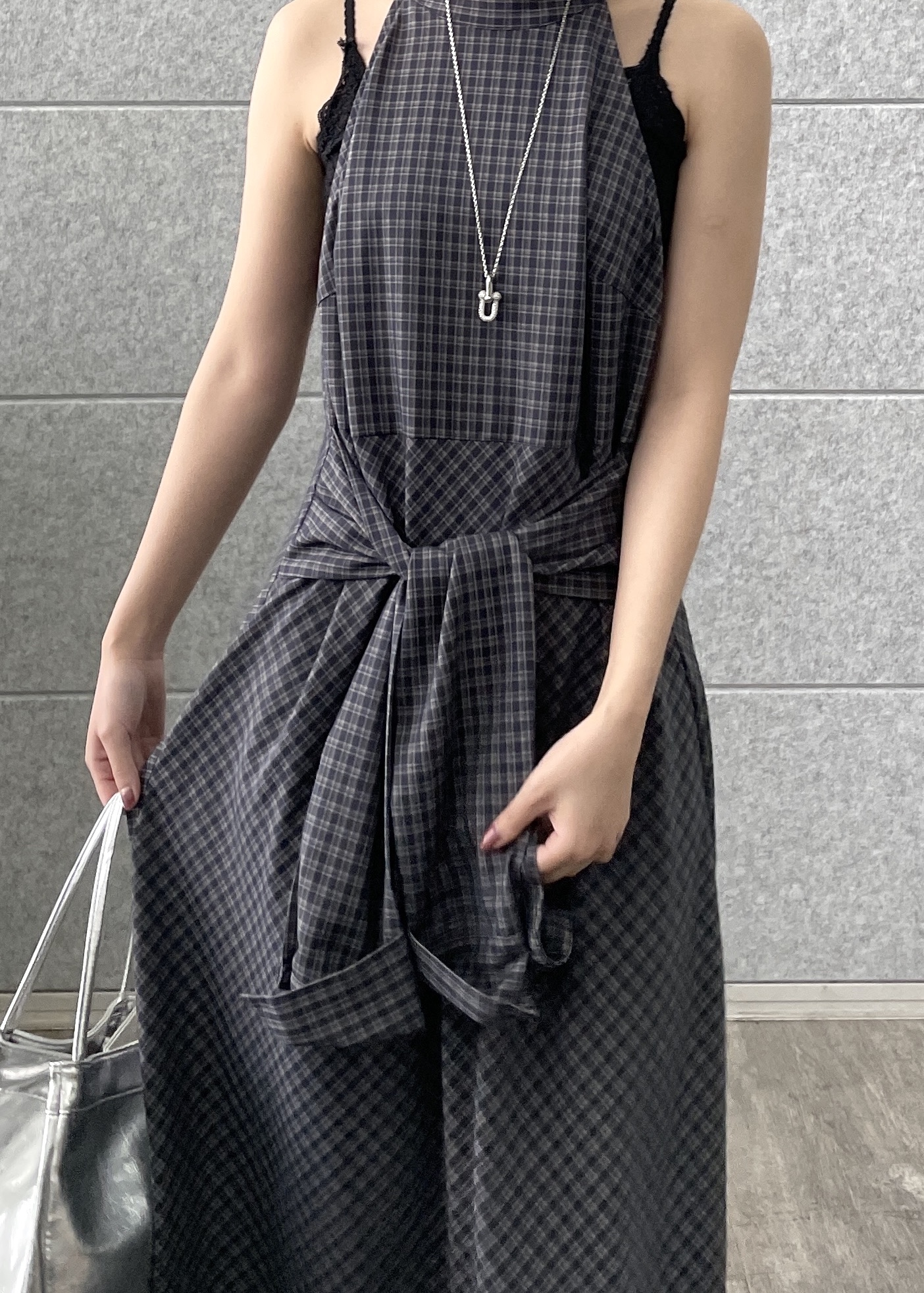 Renoさんの「INDIVI｜ユニークリンクネックレス」を使ったコーディネート