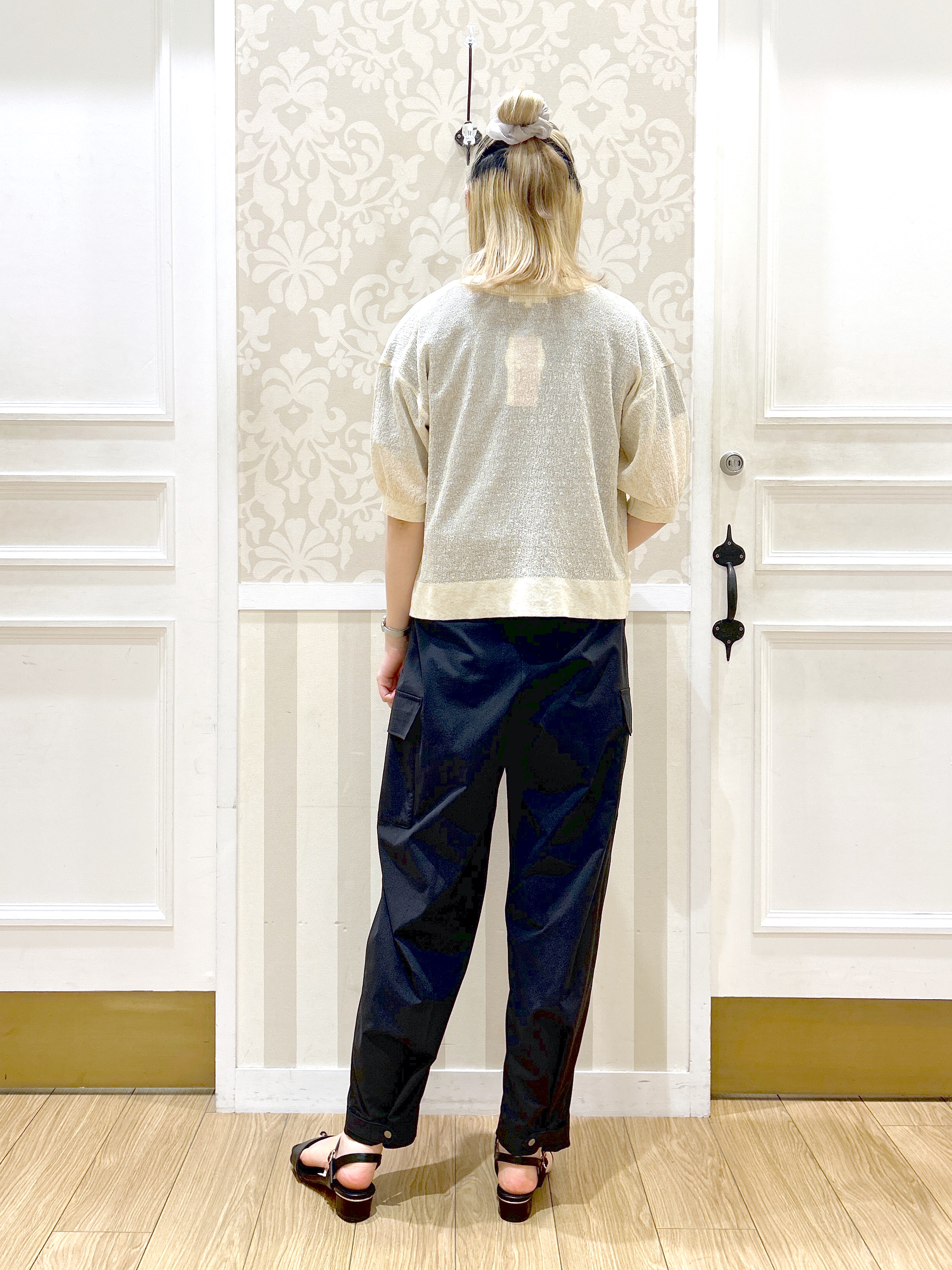 望 愛さんの「grove｜【遮熱／吸水速乾／接触冷感／UVカット】ベーシックロゴTシャツ」を使ったコーディネート
