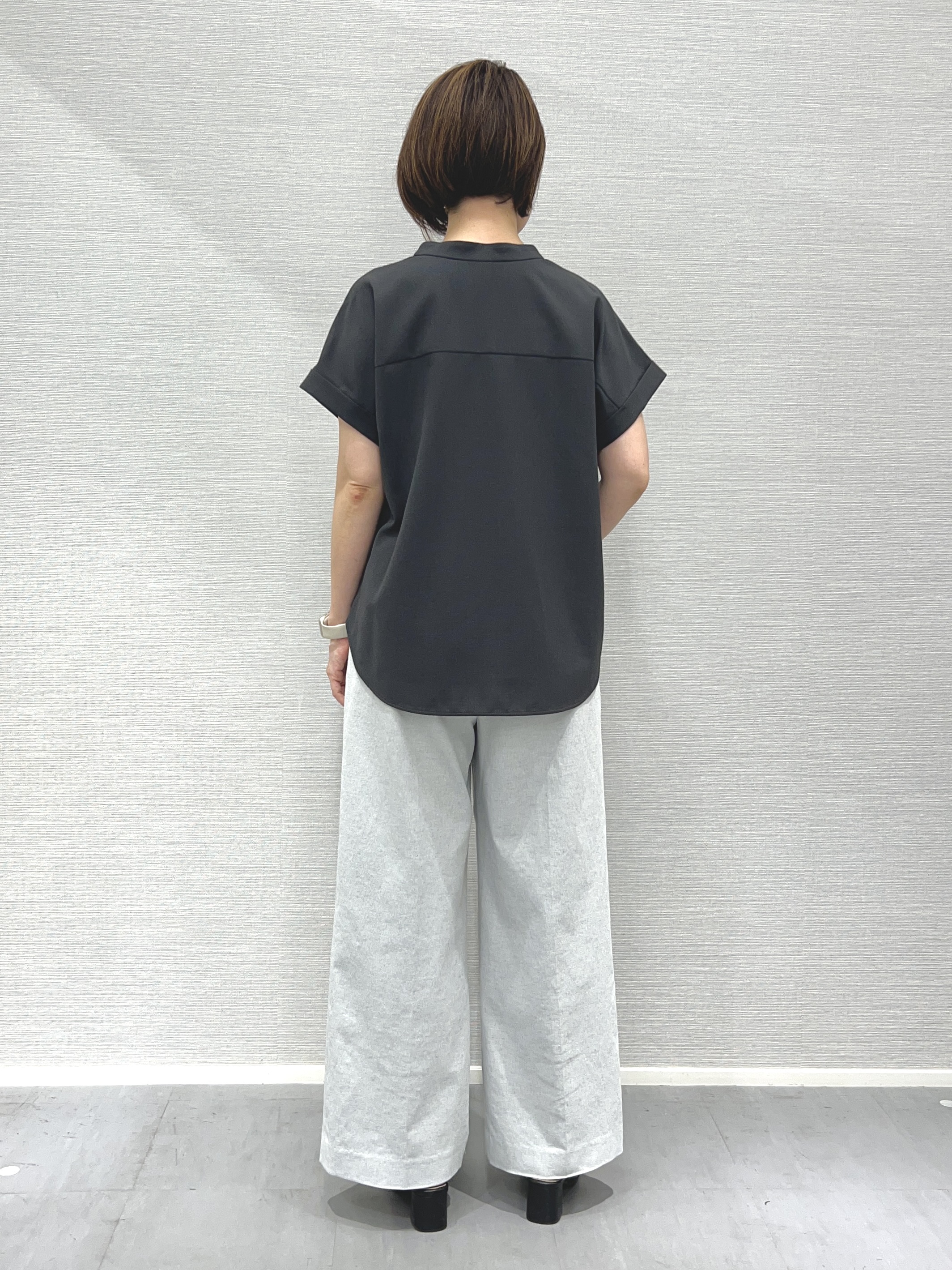 Shinakoさんの「UNTITLED｜【セットアップ可/通気性/UVカット】エアリークールブラウス」を使ったコーディネート