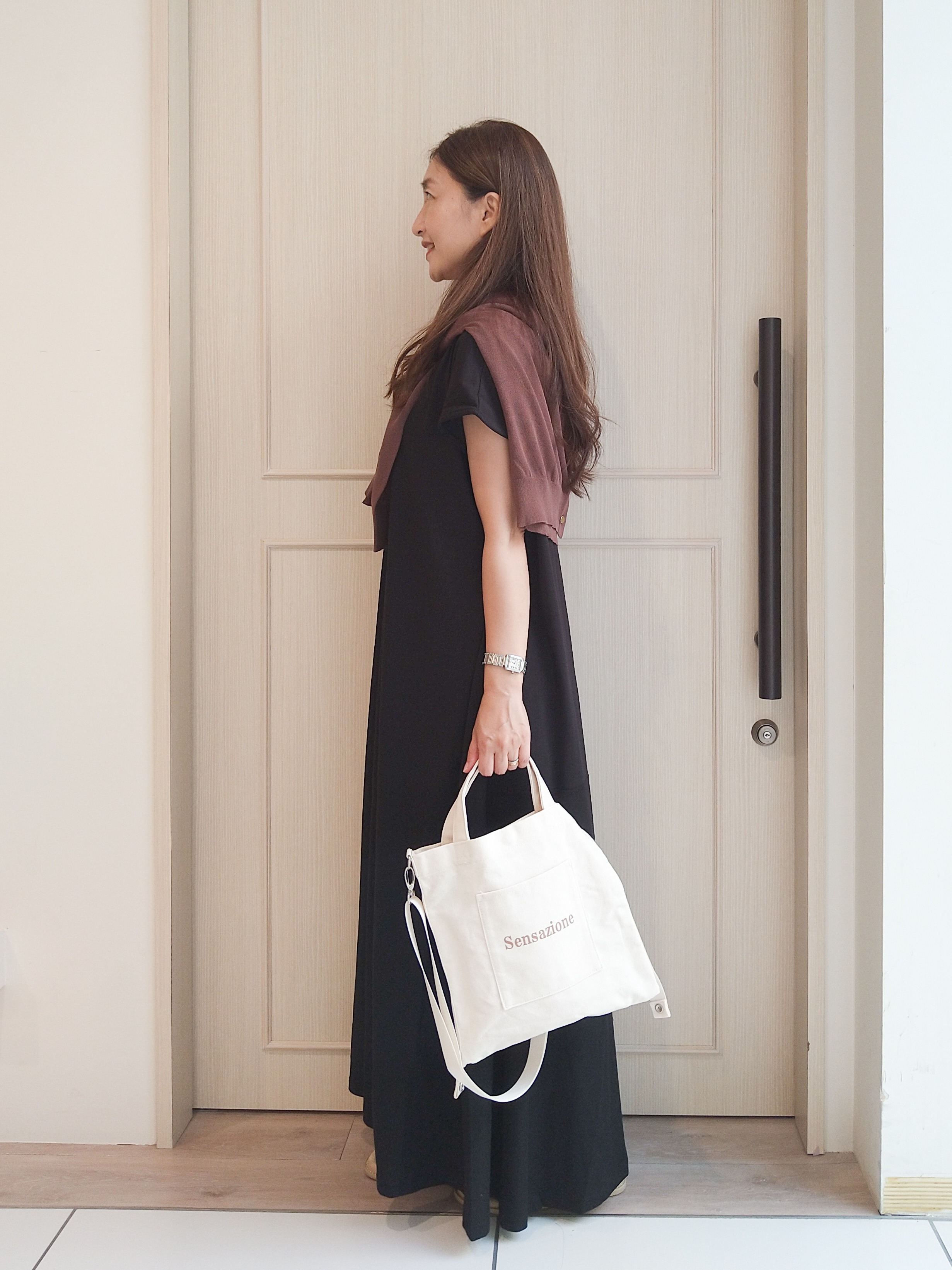 mi-saさんの「SHOO･LA･RUE｜【洗濯機可/S-LL】配色シフォン襟でサマ見え 上品シアーカーディガン」を使ったコーディネート