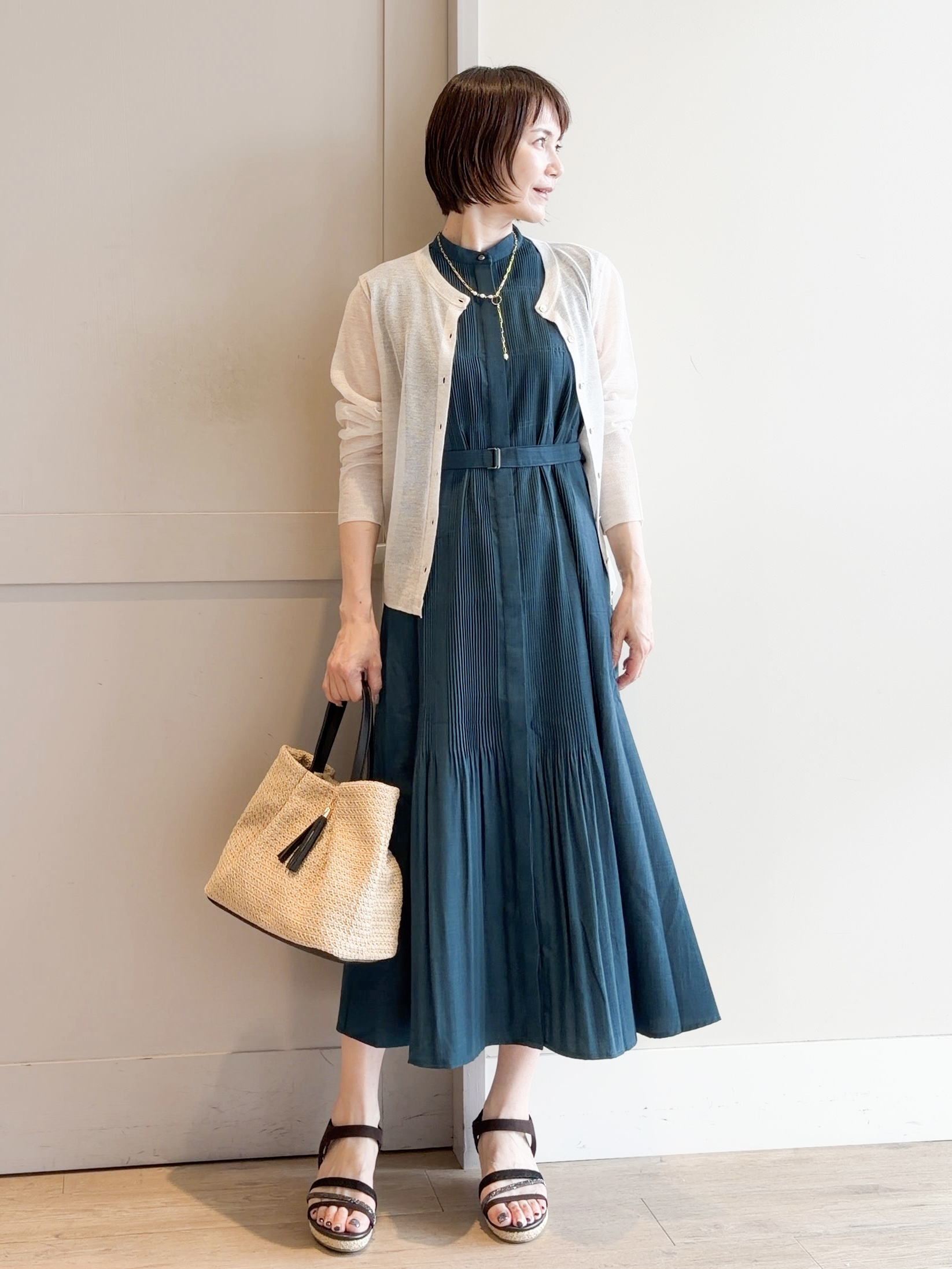 yamakoさんの「grove｜高評価！【洗える/名品】大人の透け感、シアーカーディガン」を使ったコーディネート