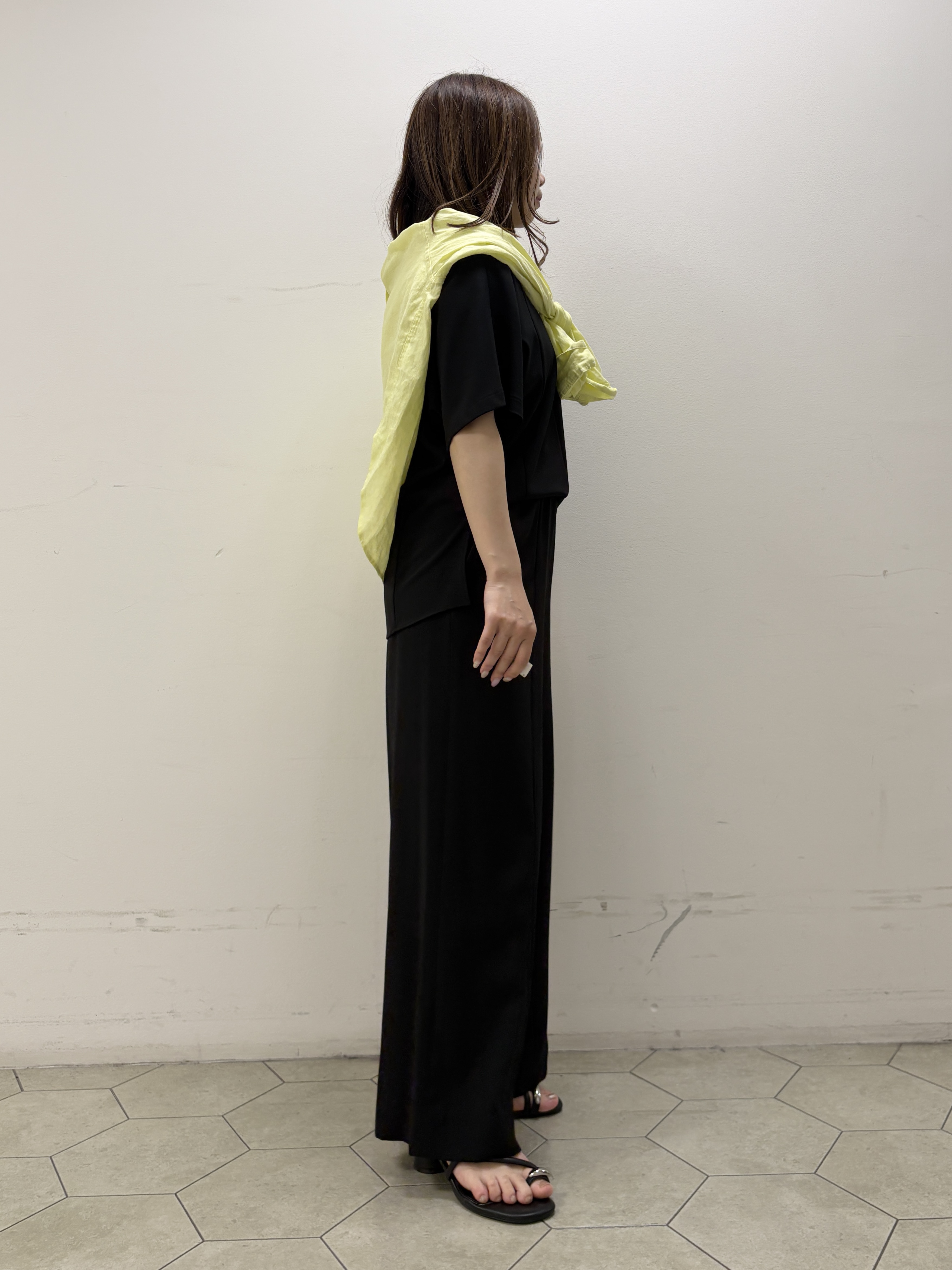 kahoさんの「INDIVI｜【着る日傘】ドルマントップス」を使ったコーディネート