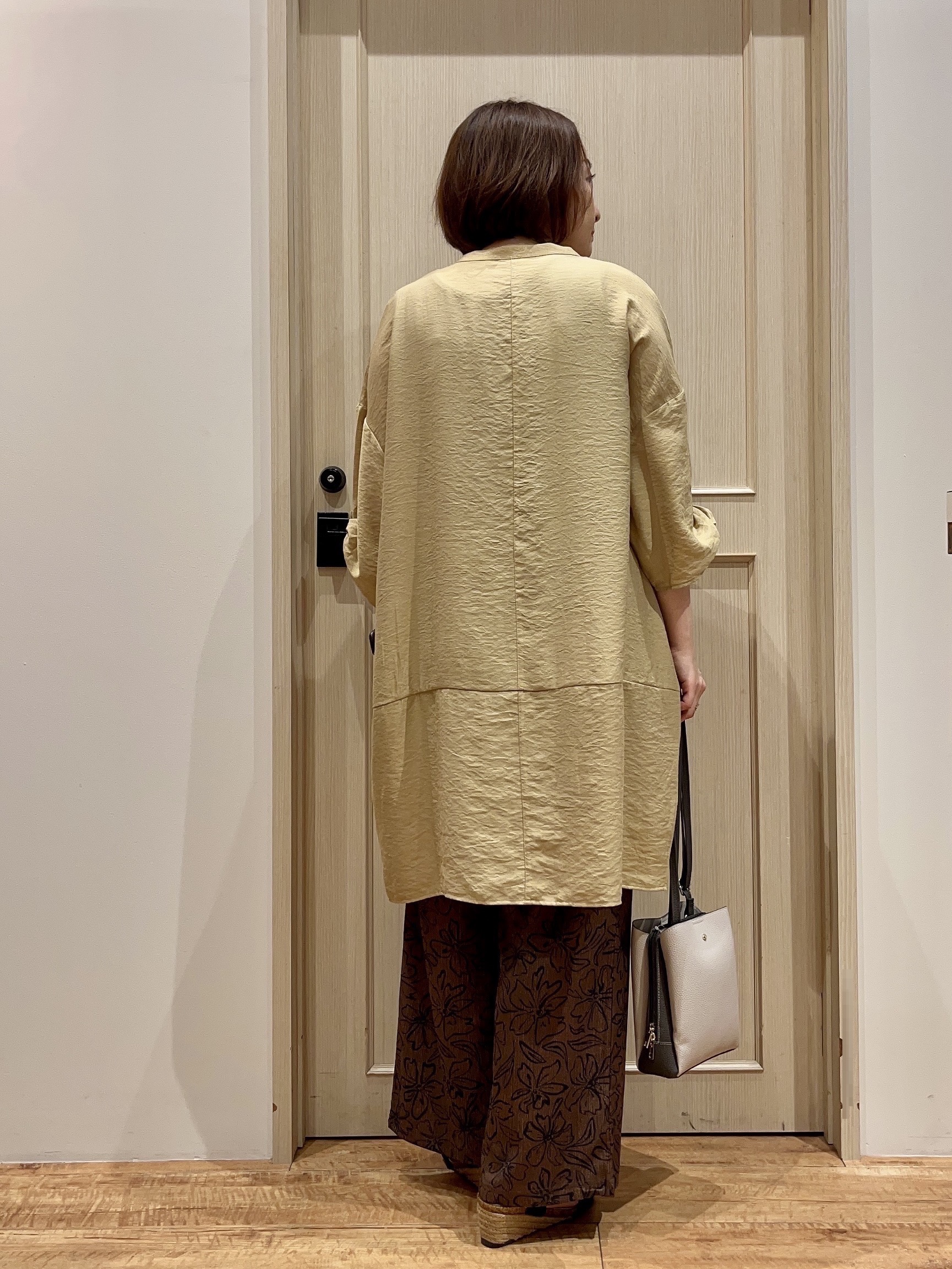 fukuiさんの「SHOO･LA･RUE｜【ひんやり/S-LL/洗濯機可】体型カバーにも ゆるっとリラックスチュニック」を使ったコーディネート