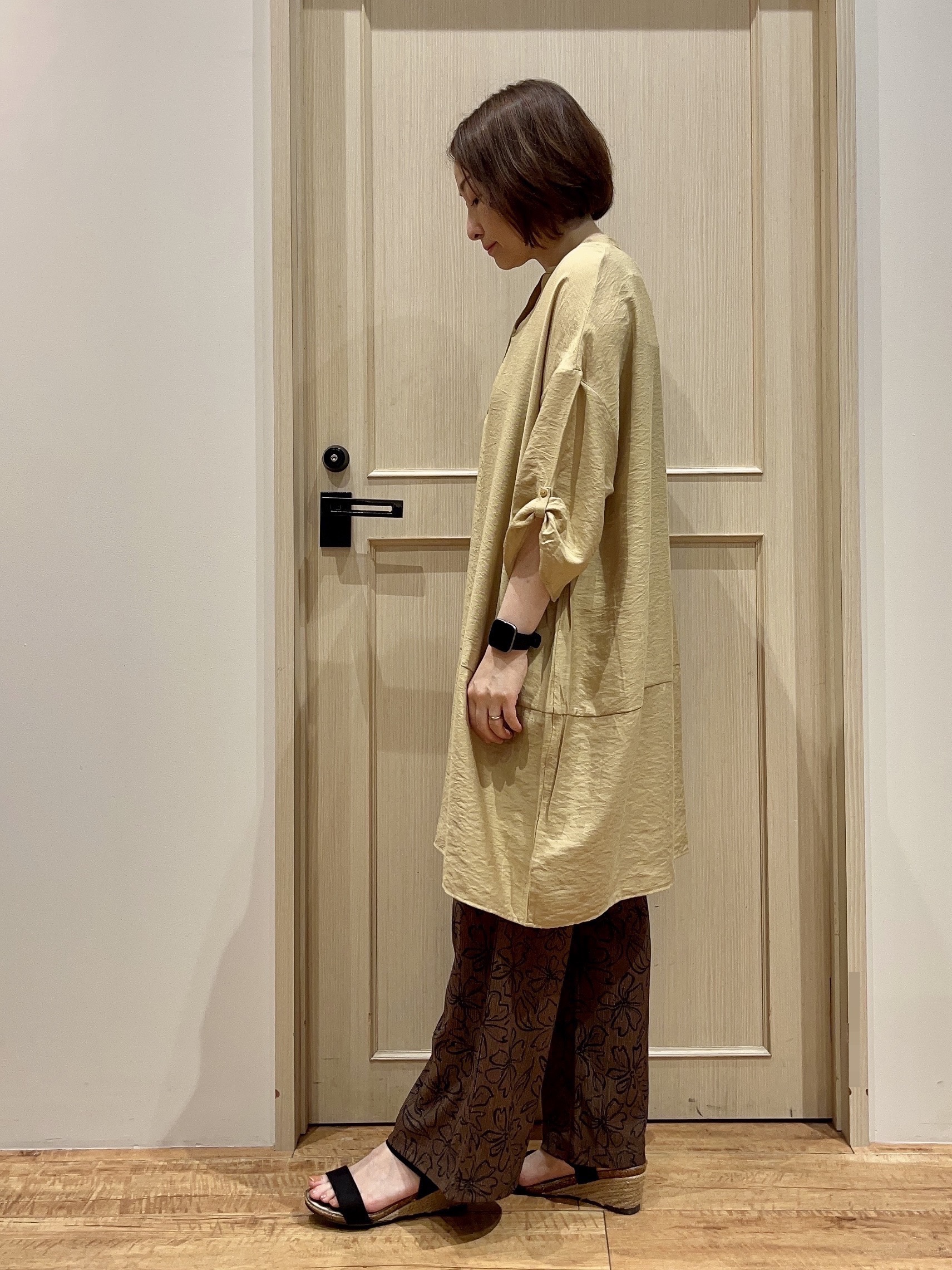 fukuiさんの「SHOO･LA･RUE｜【ひんやり/S-LL/洗濯機可】体型カバーにも ゆるっとリラックスチュニック」を使ったコーディネート