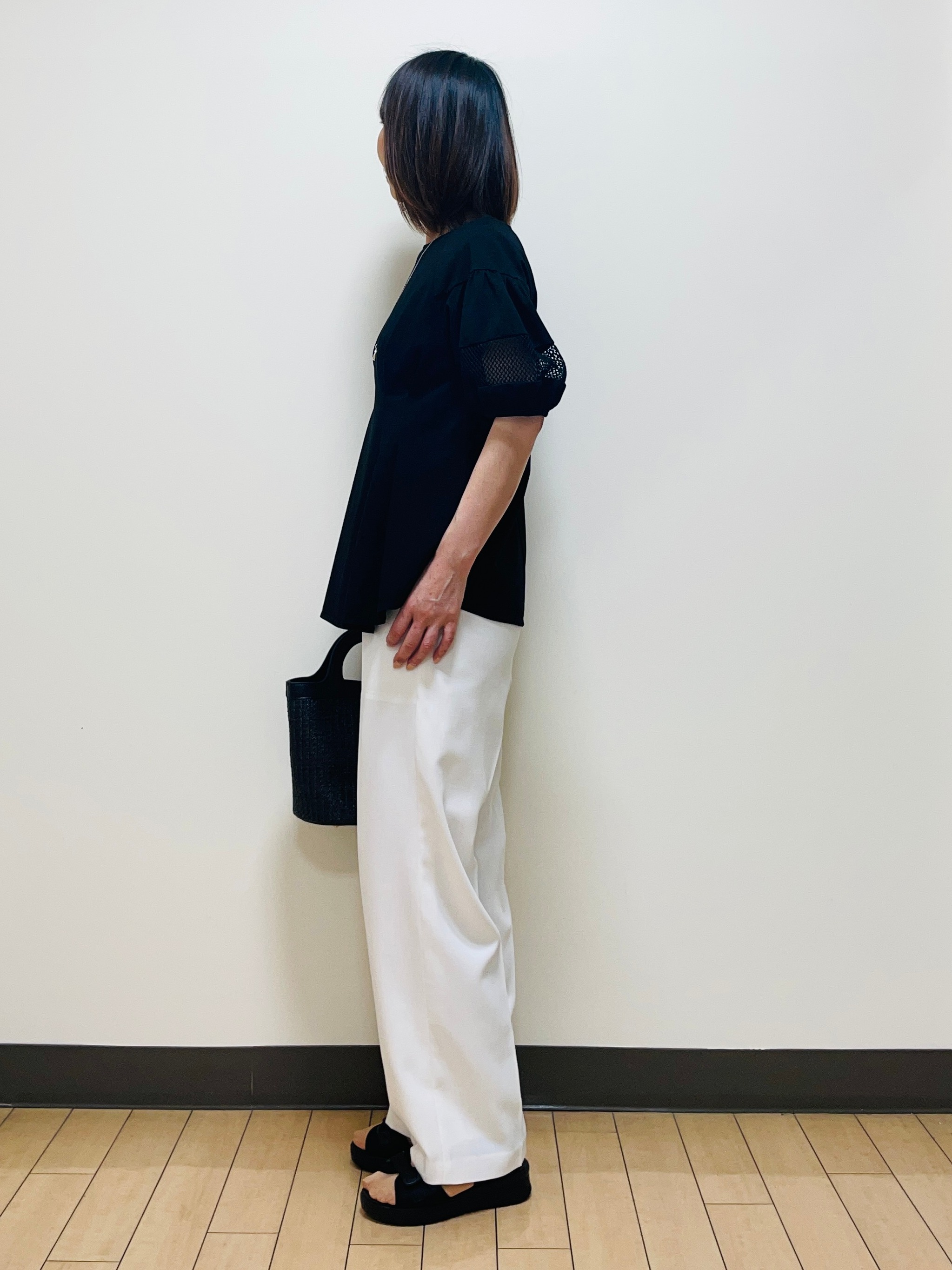 Riiさんの「Reflect｜メッシュ切り替えスリーブトップス」を使ったコーディネート