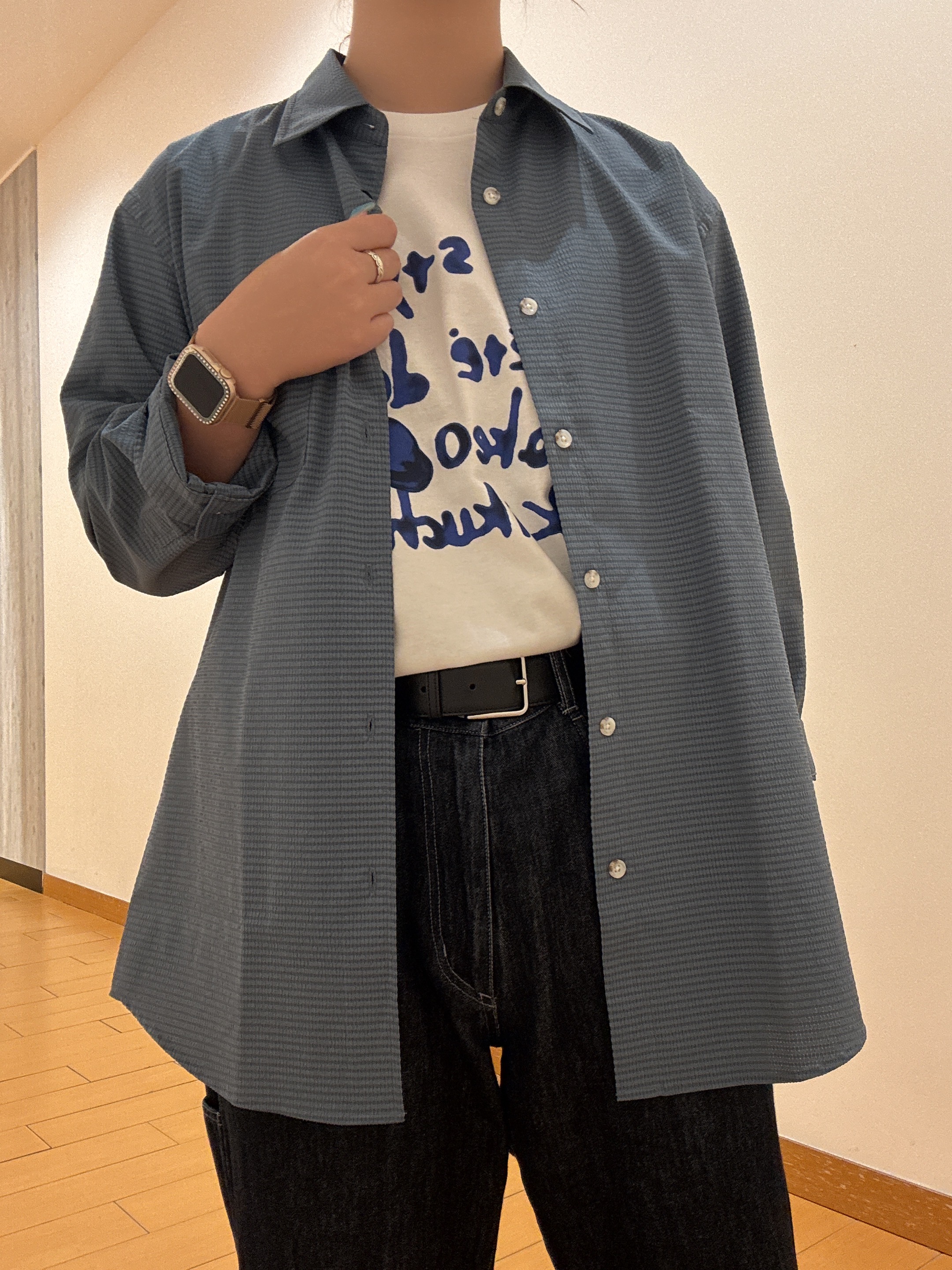 ヒナさんの「TAKEO KIKUCHI｜水彩ペイント アートロゴTシャツ」を使ったコーディネート