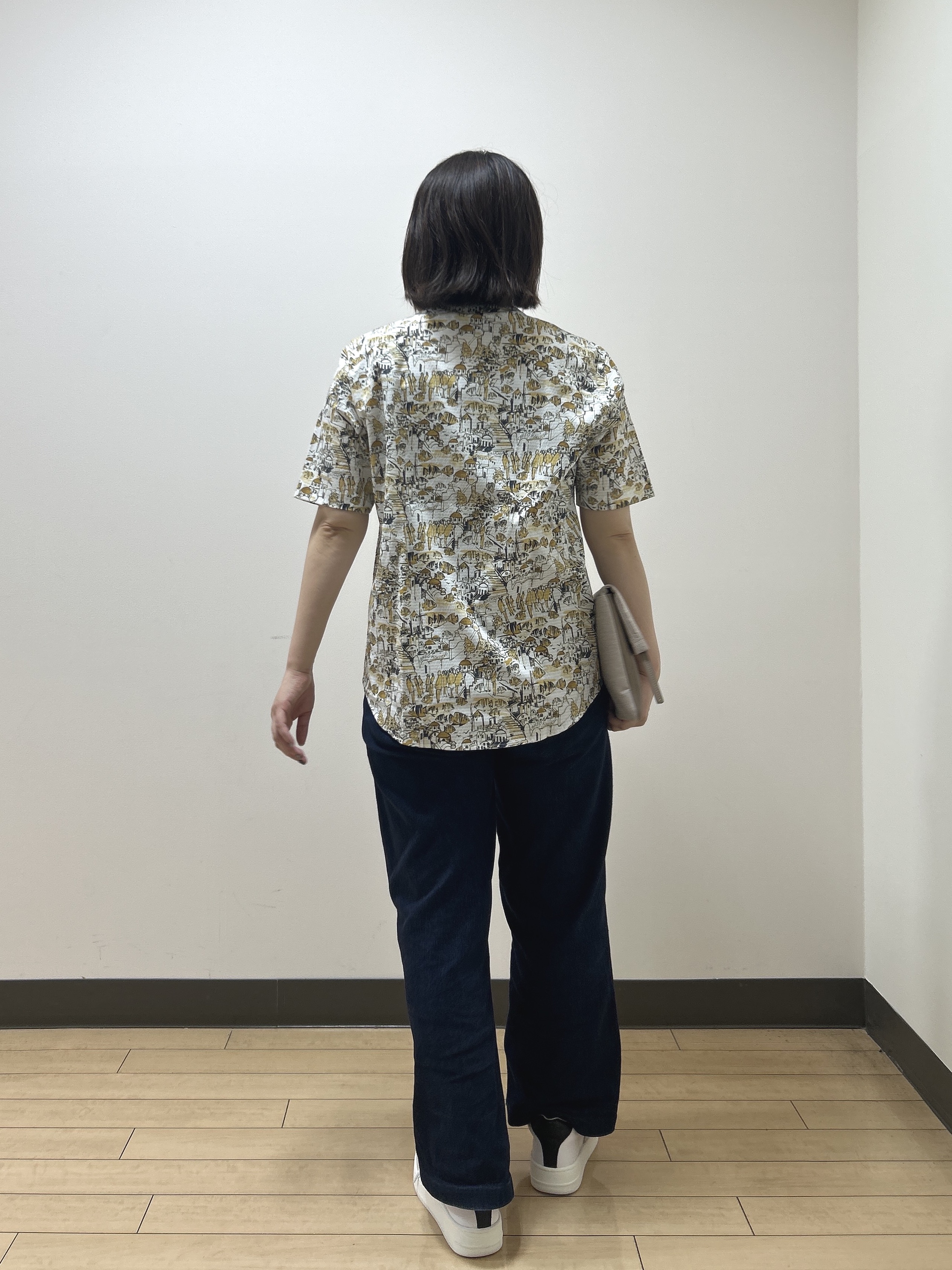 okaさんの「TAKEO KIKUCHI｜【日本製】JFP DotAir（R）リゾートプリント半袖シャツ」を使ったコーディネート