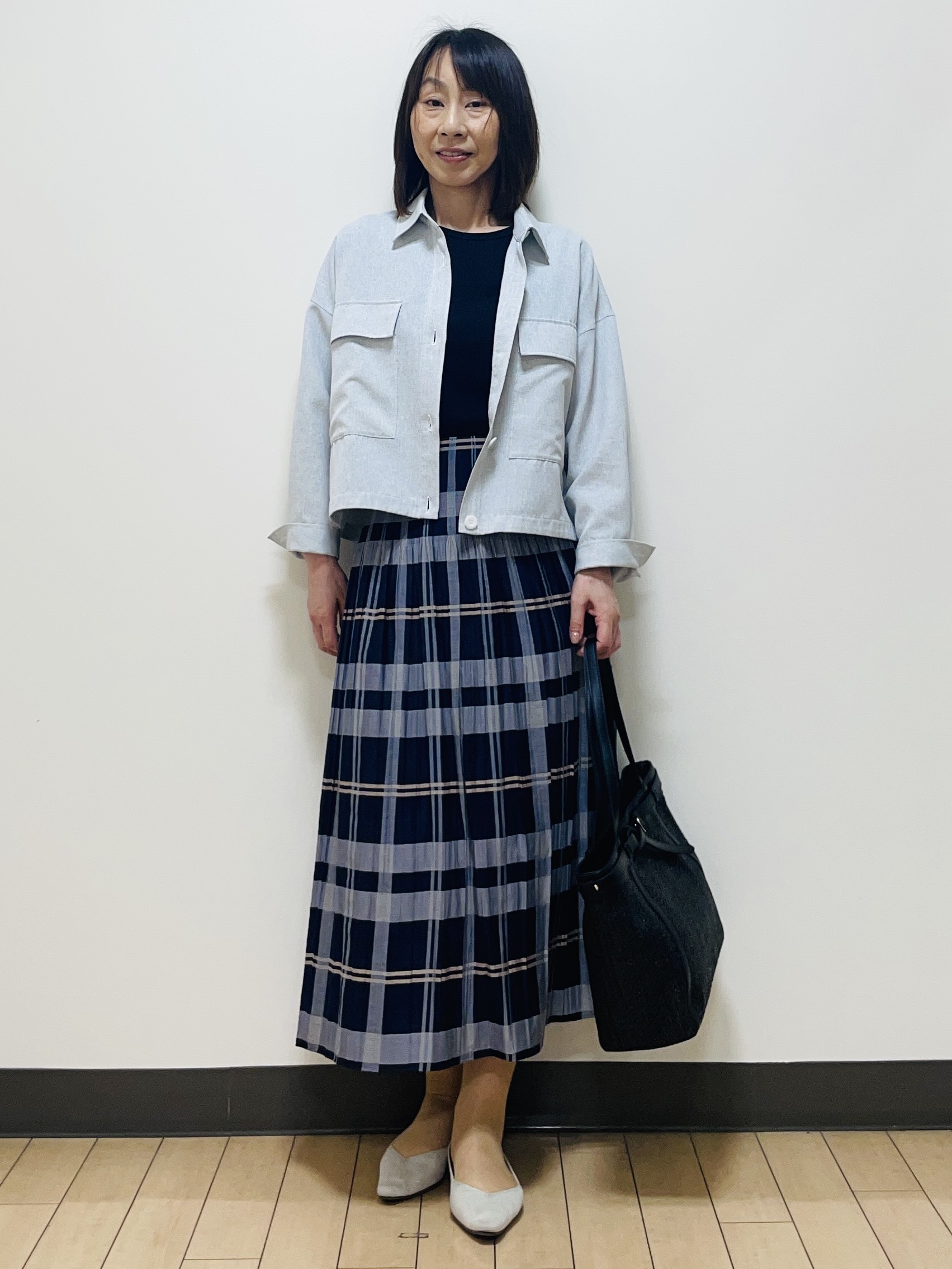 Riiさんの「Reflect｜【インナーにおすすめ◎】クルーネックストレッチリブトップス」を使ったコーディネート