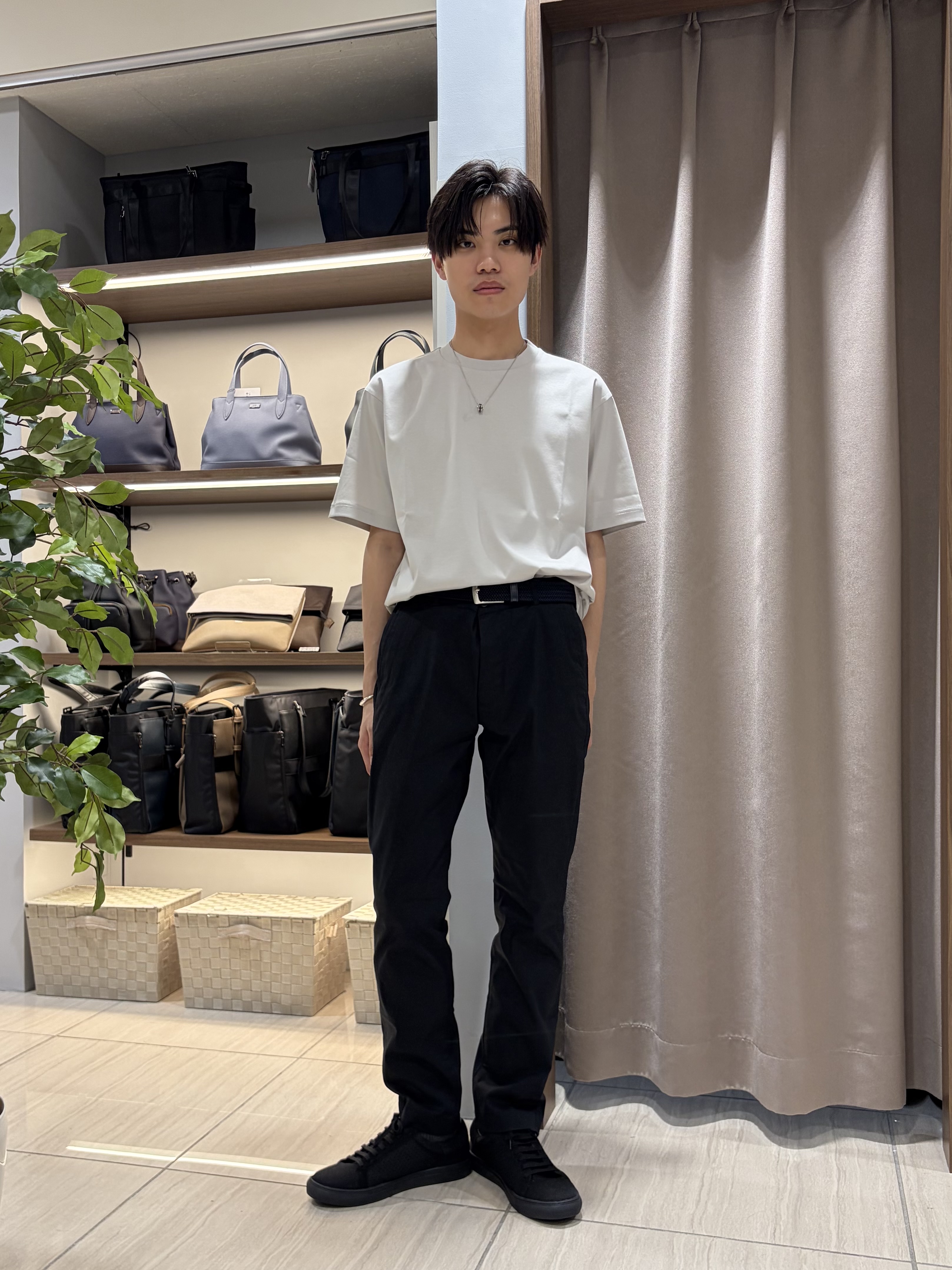 hiroさんの「TAKEO KIKUCHI｜【接触冷感】アイスクリアコットン Tシャツ」を使ったコーディネート
