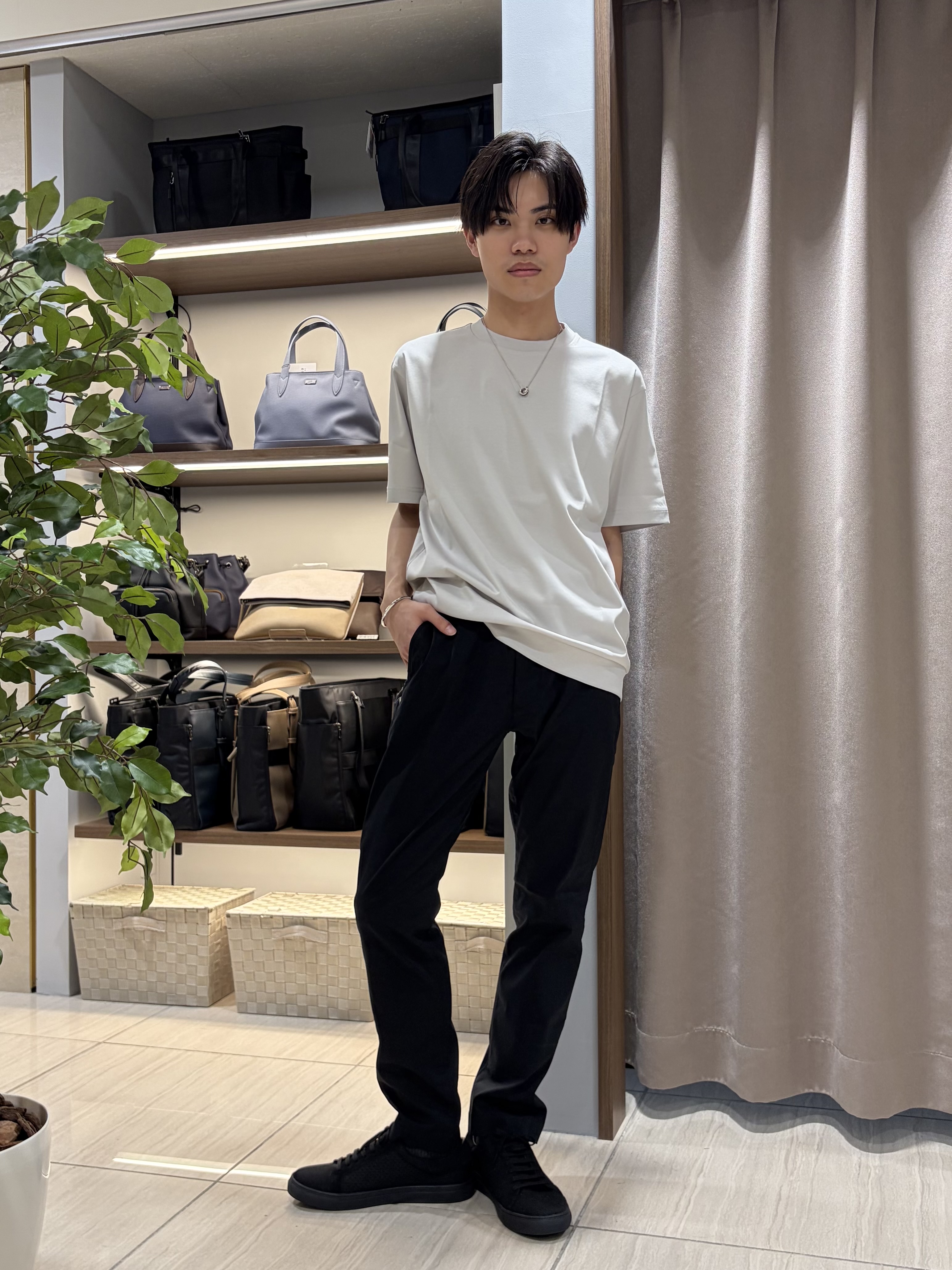 hiroさんの「TAKEO KIKUCHI｜【接触冷感】アイスクリアコットン Tシャツ」を使ったコーディネート