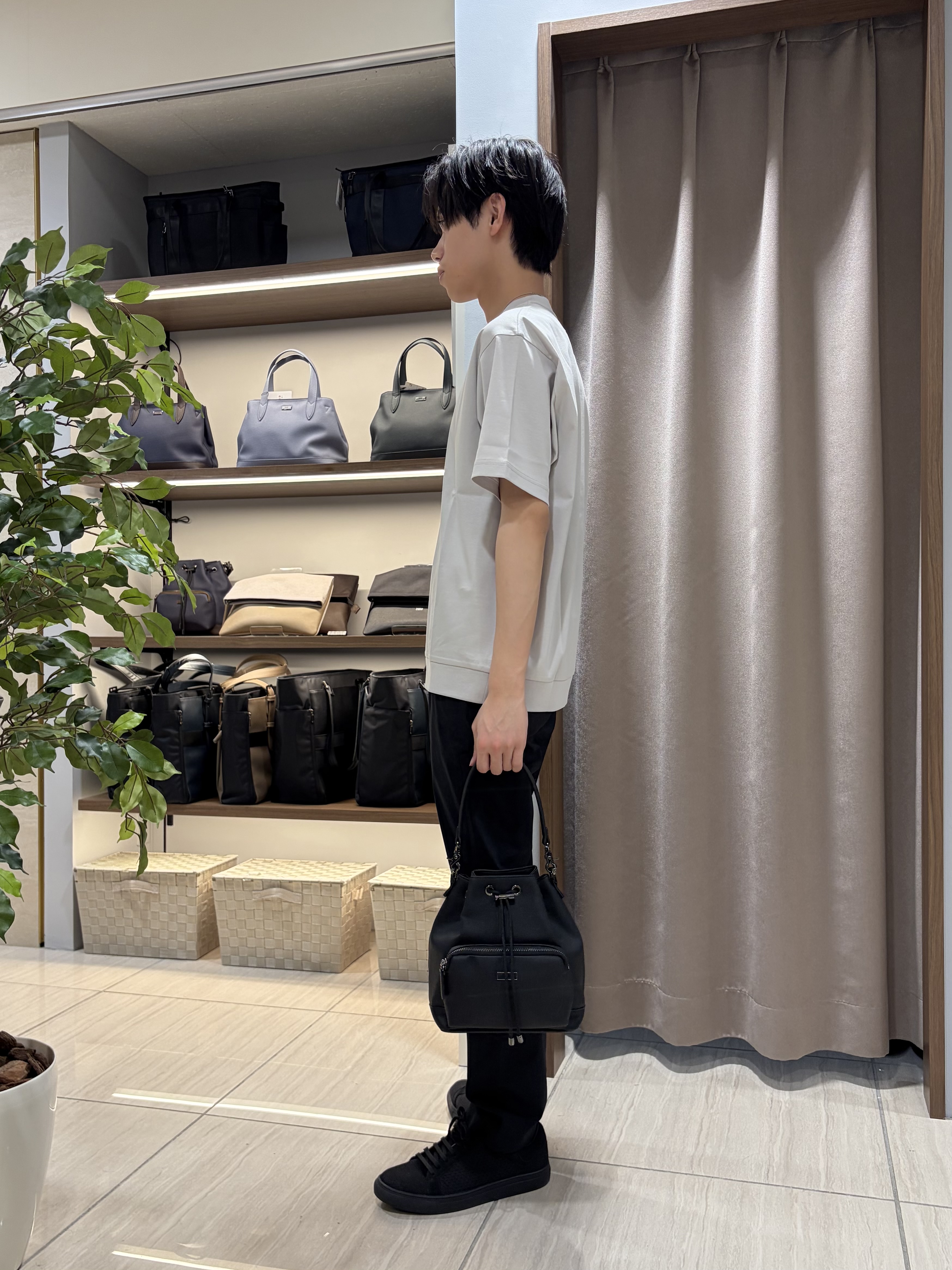 hiroさんの「TAKEO KIKUCHI｜【接触冷感】アイスクリアコットン Tシャツ」を使ったコーディネート