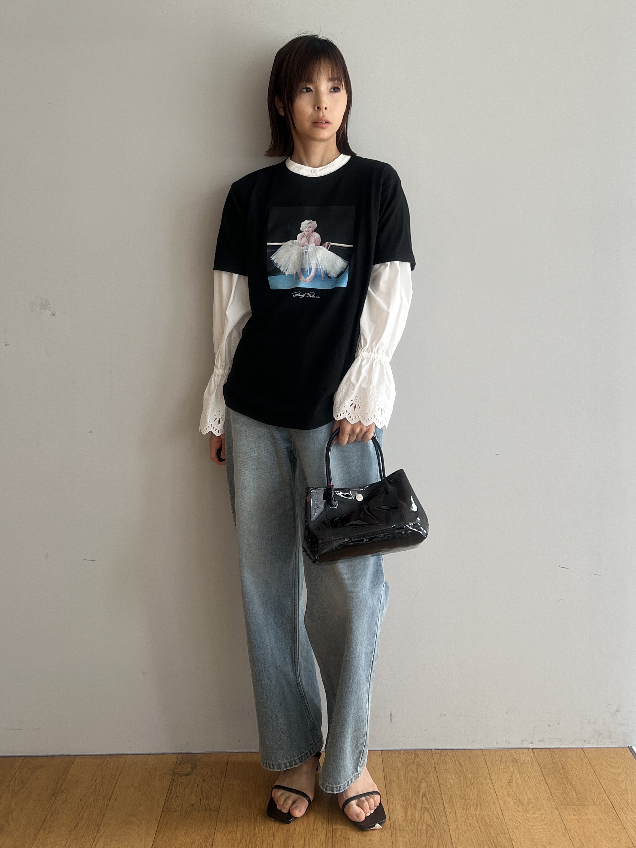 misaさんの「DRESSTERIOR｜【別注】マリリンモンロー/カラープリントTシャツ」を使ったコーディネート