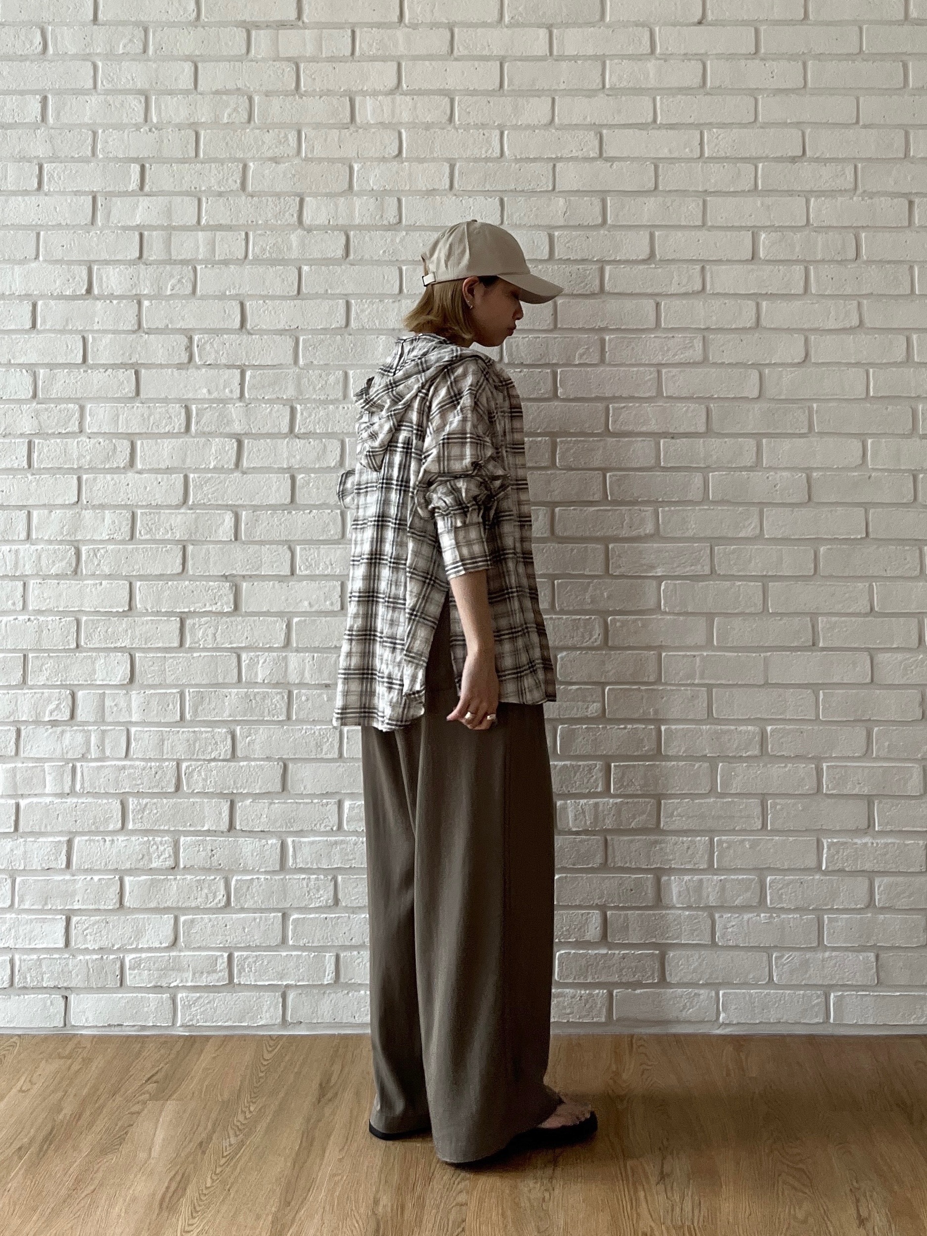 Harukaさんの「INDIVI｜フード付 シアーチェックシャツ」を使ったコーディネート