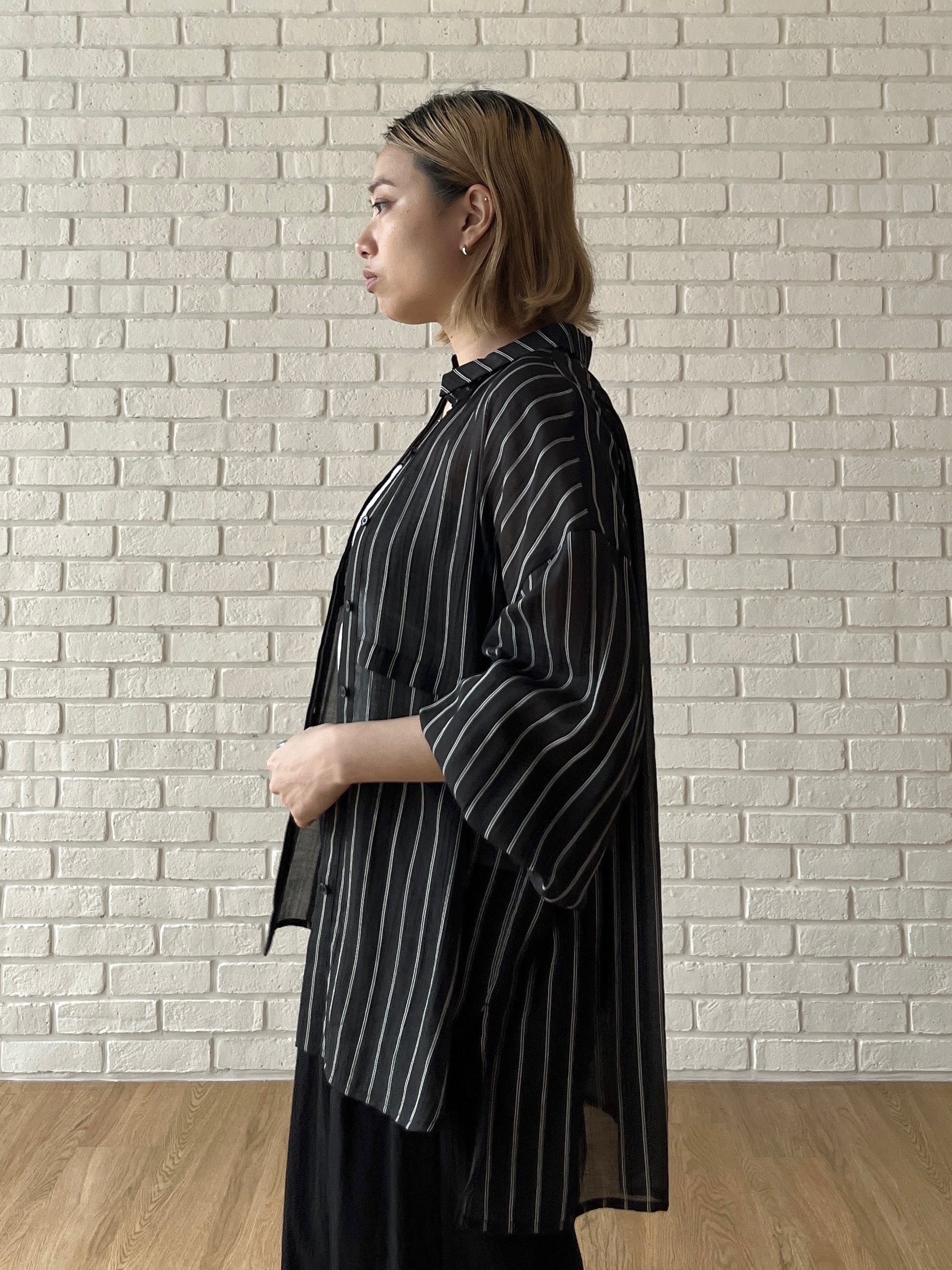 Harukaさんの「INDIVI｜シアーストライプ 切替タックシャツ」を使ったコーディネート