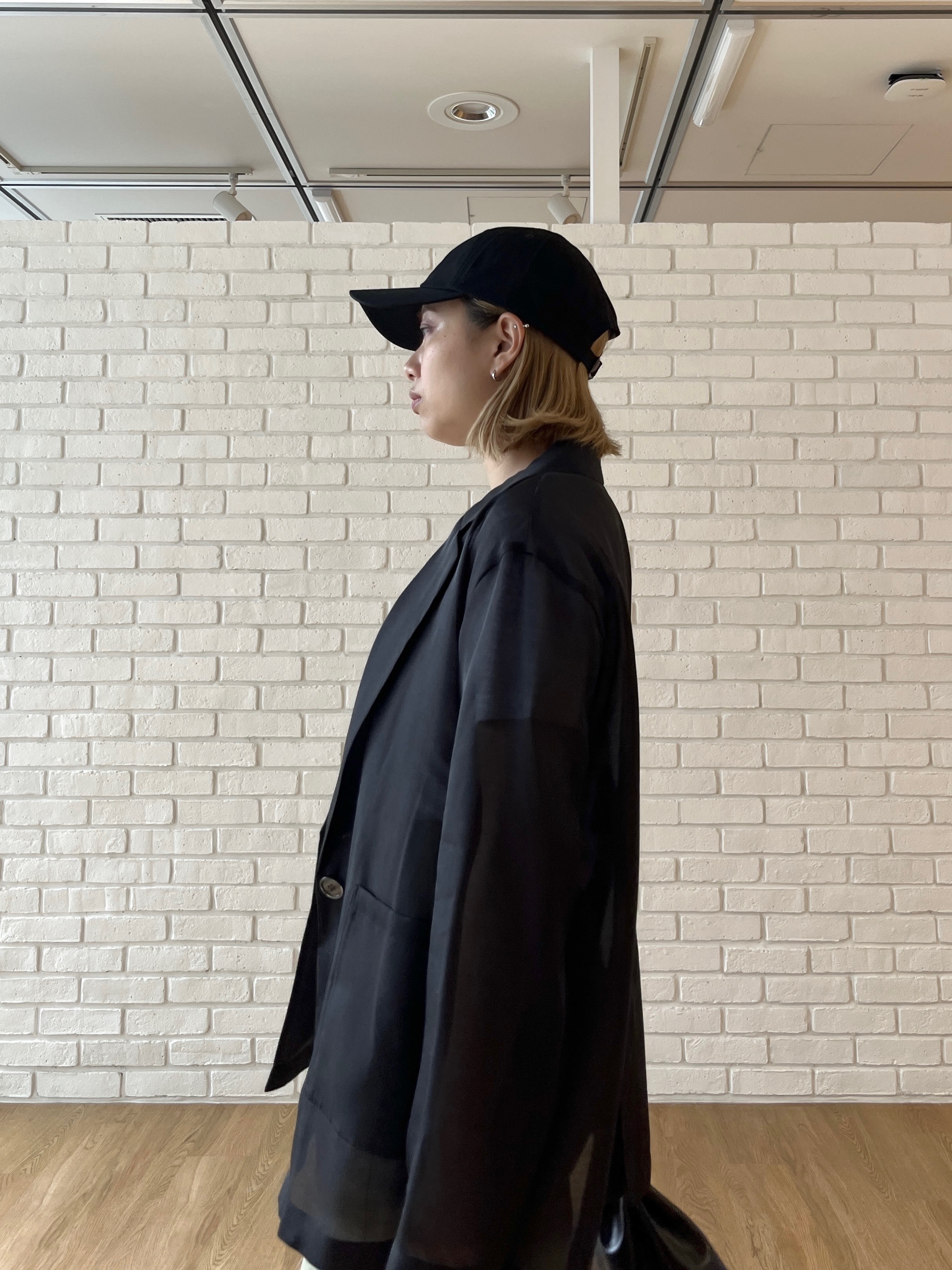 Harukaさんの「INDIVI｜【接触冷感/通気性】シアーシャツジャケット」を使ったコーディネート