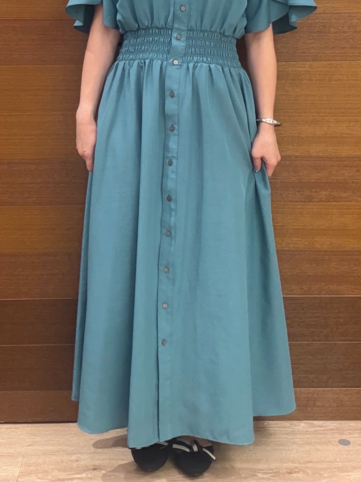 maichiさんの「OPAQUE.CLIP｜スキッパーシャツワンピース【洗濯機OK／イージーアイロン】」を使ったコーディネート
