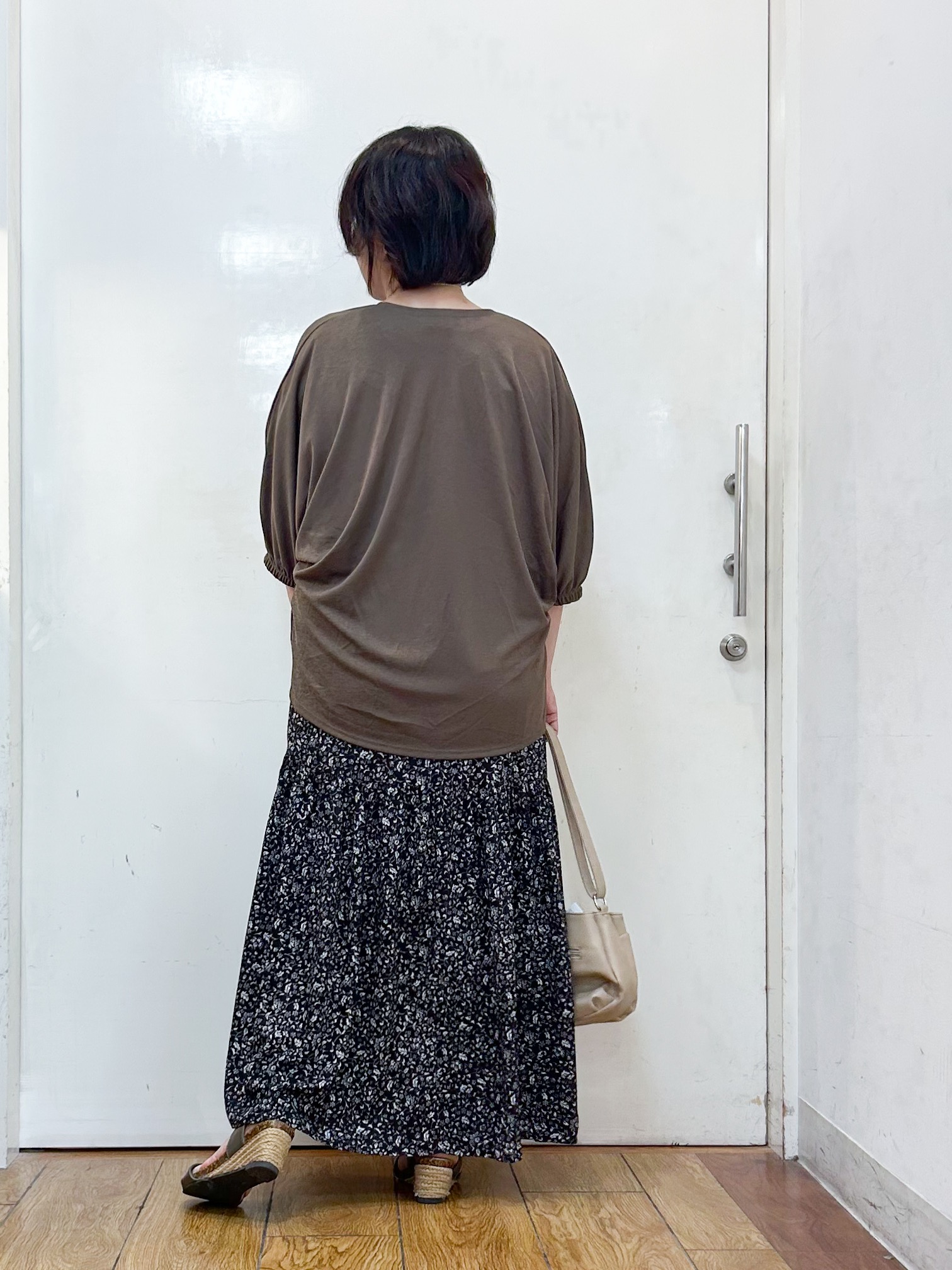haruさんの「SHOO･LA･RUE｜【ひんやり/体型カバー】冷房、UV対策で持ってて安心 さらさら五分袖ボレロカーディガン」を使ったコーディネート