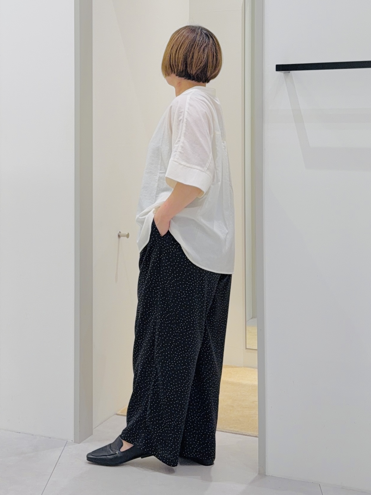 タナさんの「THE SHOP TK｜【高レビュー/体型カバー】さらっと快適 ドルマン5分袖ブラウス」を使ったコーディネート