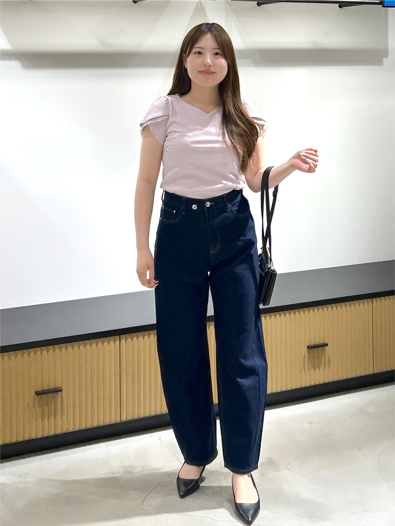 sayaさんの「OPAQUE.CLIP｜【接触冷感／UVケア】ハートネックレースレイヤードトップス《洗濯機OK／6col》」を使ったコーディネート