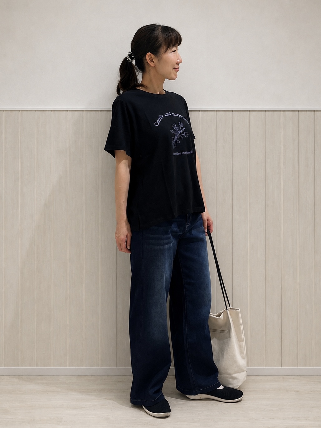 まつみさんの「SHOO･LA･RUE｜ヒップがすっぽり隠れる やわらか5分袖シアーシャツ」を使ったコーディネート
