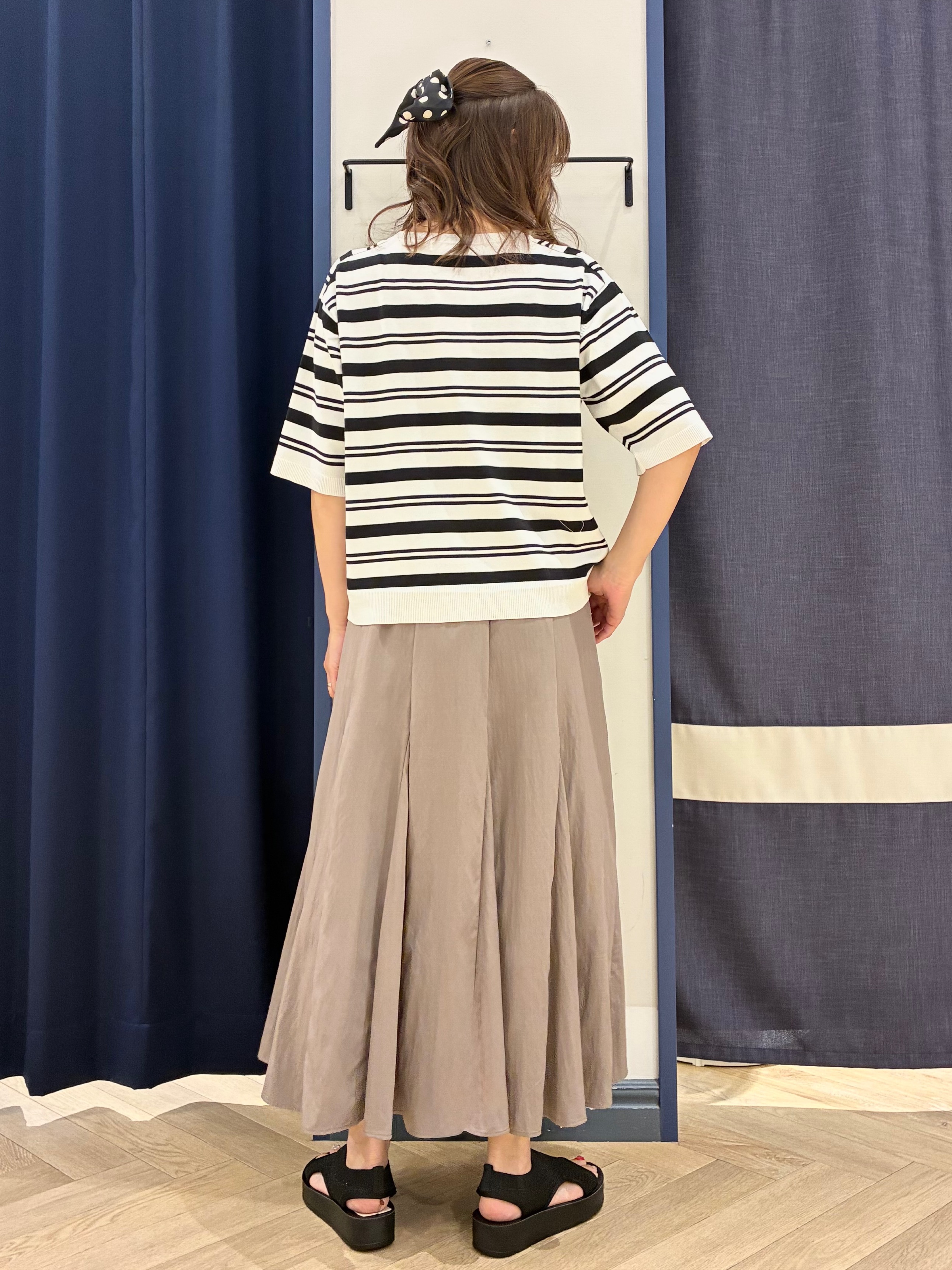 Orikaさんの「grove｜【ひんやり・UVカット・洗濯機◎】Tシャツ感覚で着られるコットン混ニット」を使ったコーディネート