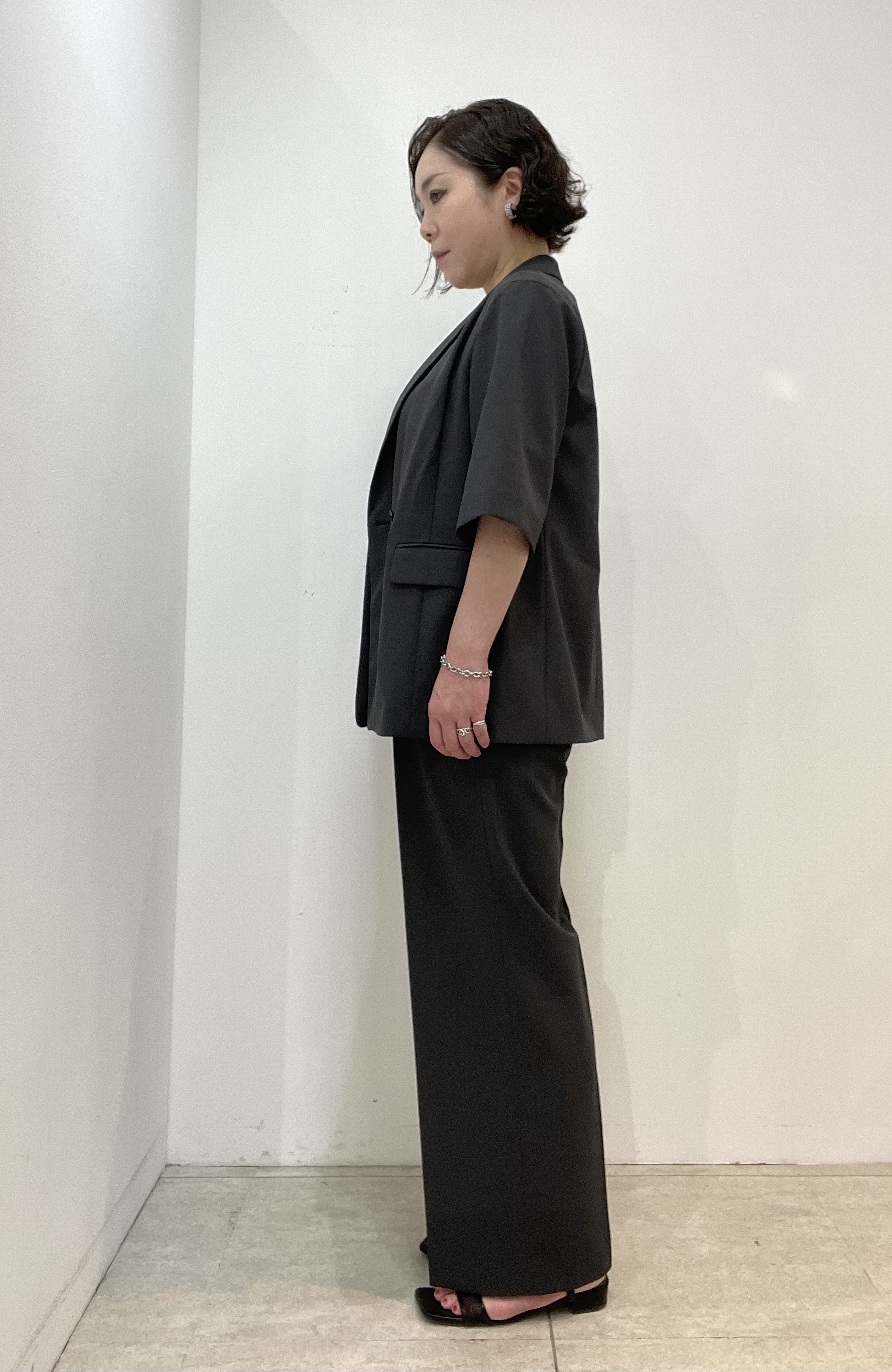 Wachiさんの「UNTITLED｜【セットアップ可/UVカット/通気性】エアリークール半袖ジャケット」を使ったコーディネート