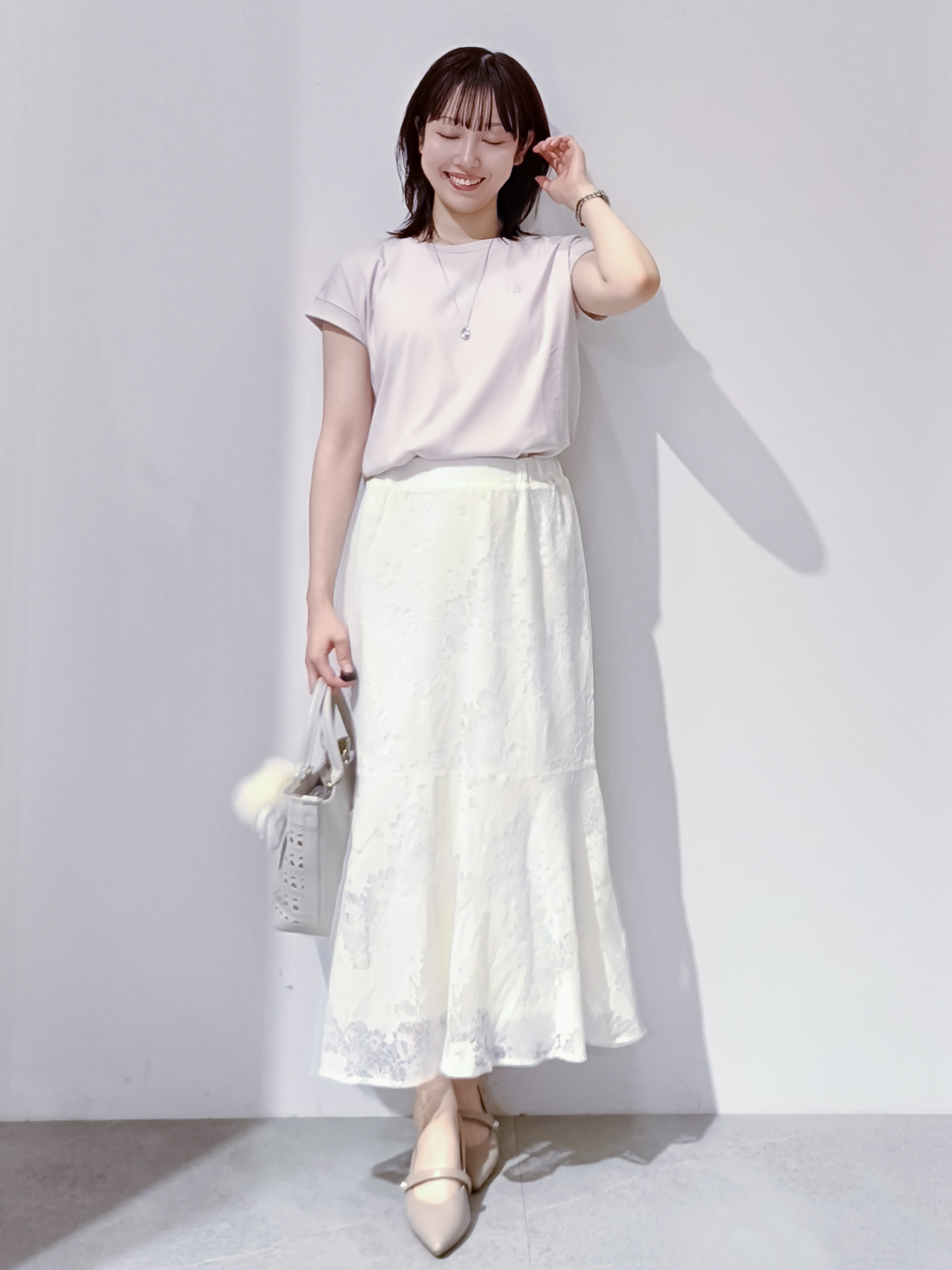 のんさんの「OPAQUE.CLIP｜【接触冷感／UV】ワンポイント刺繍Tシャツ《7col／XS~3L／洗濯機OK》」を使ったコーディネート