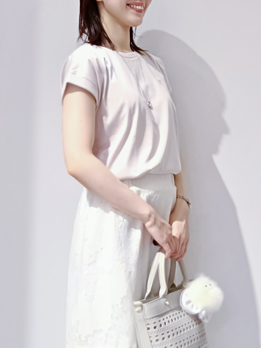 のんさんの「OPAQUE.CLIP｜【接触冷感／UV】ワンポイント刺繍Tシャツ《7col／XS~3L／洗濯機OK》」を使ったコーディネート