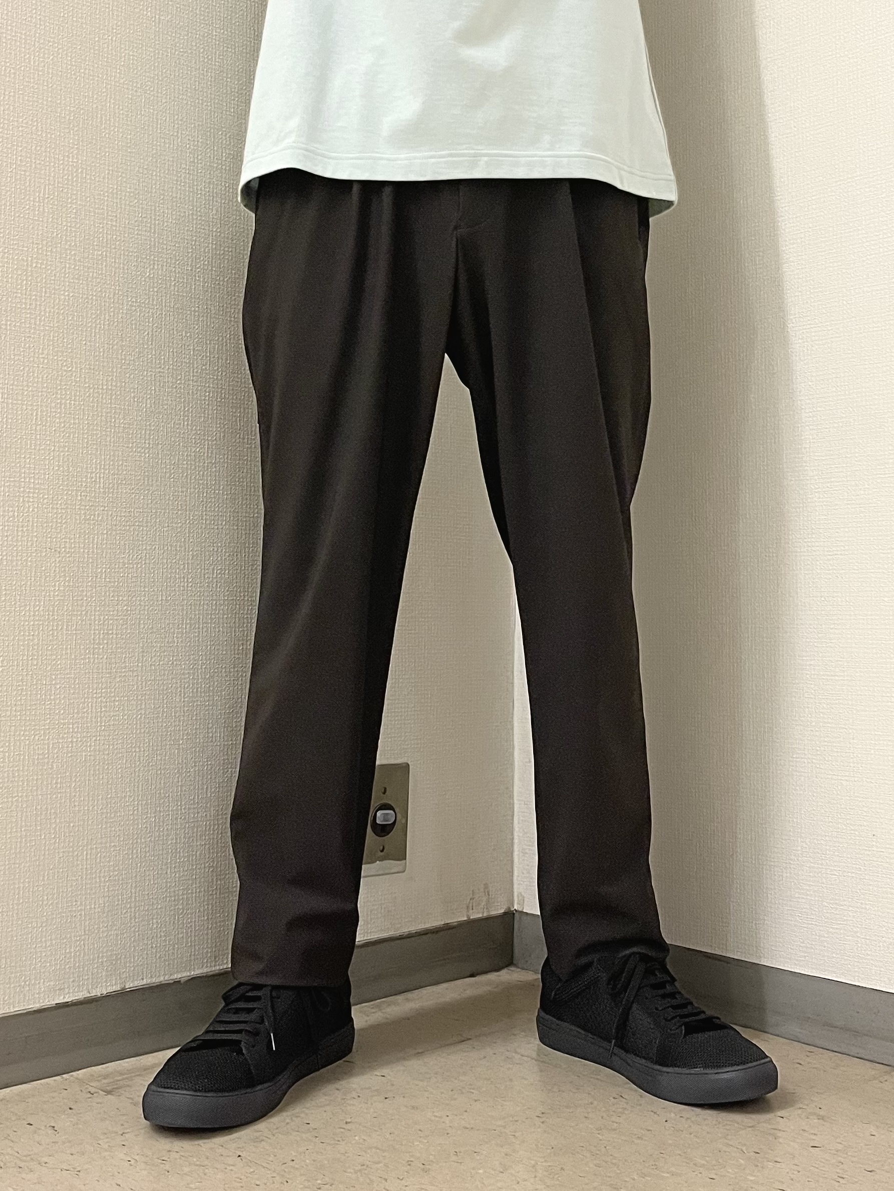 URAさんの「TAKEO KIKUCHI｜リップル小花シャツ」を使ったコーディネート