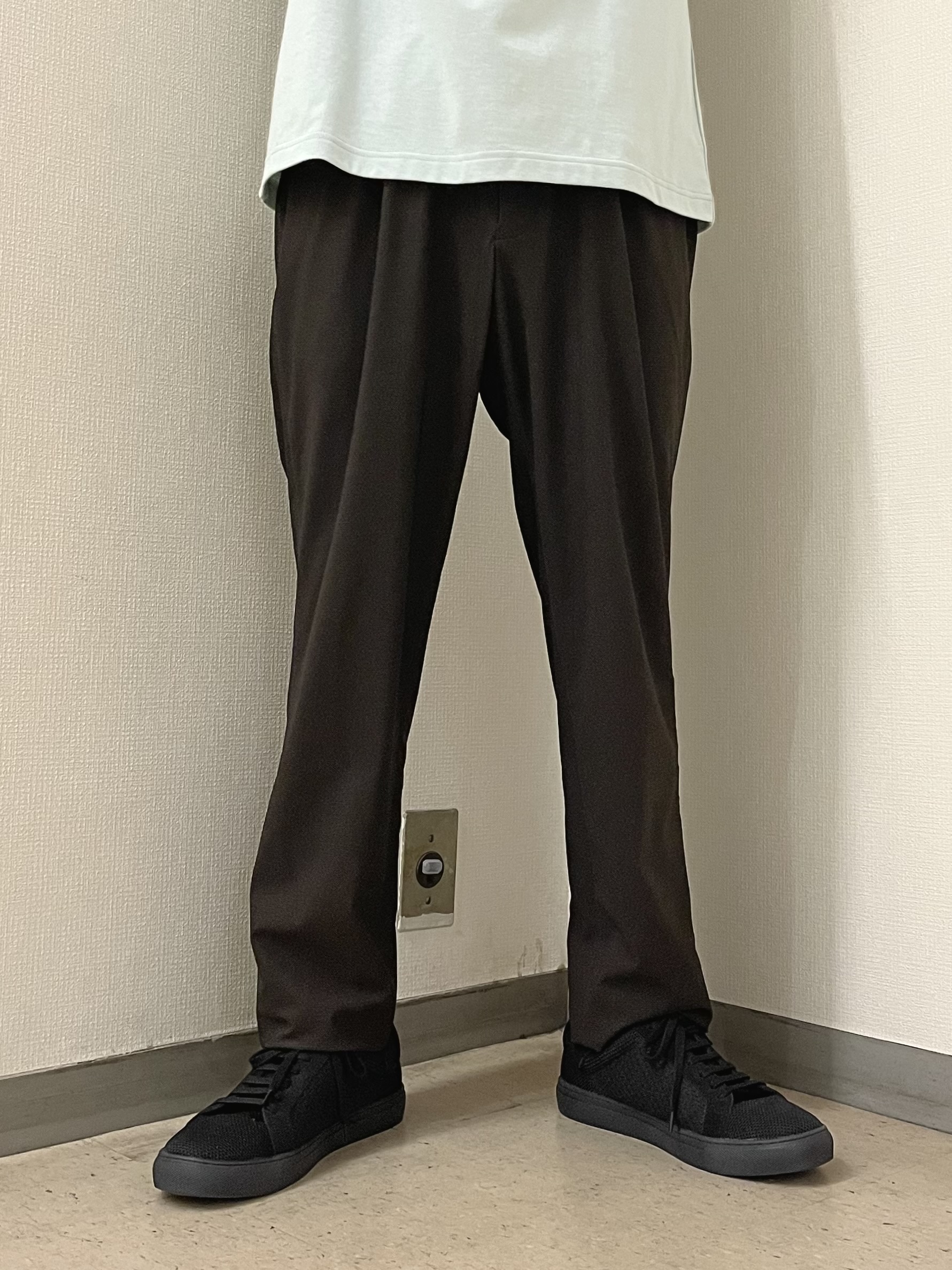 URAさんの「TAKEO KIKUCHI｜リップル小花シャツ」を使ったコーディネート