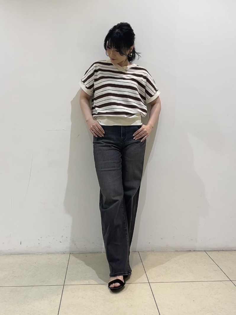 watanabeさんの「UNTITLED｜【肌に張りつきにくい/前後2WAY】ドライタッチコットンプルオーバー」を使ったコーディネート