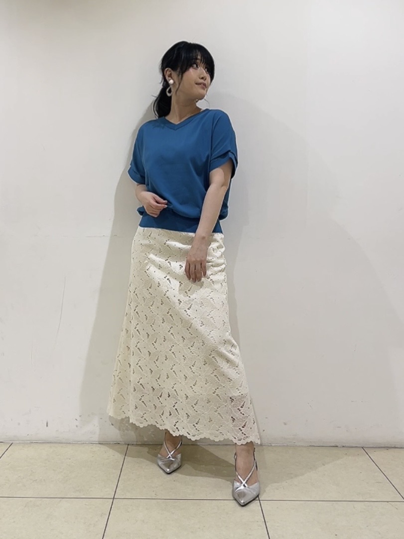 watanabeさんの「UNTITLED｜【肌に張りつきにくい/前後2WAY】ドライタッチコットンプルオーバー」を使ったコーディネート