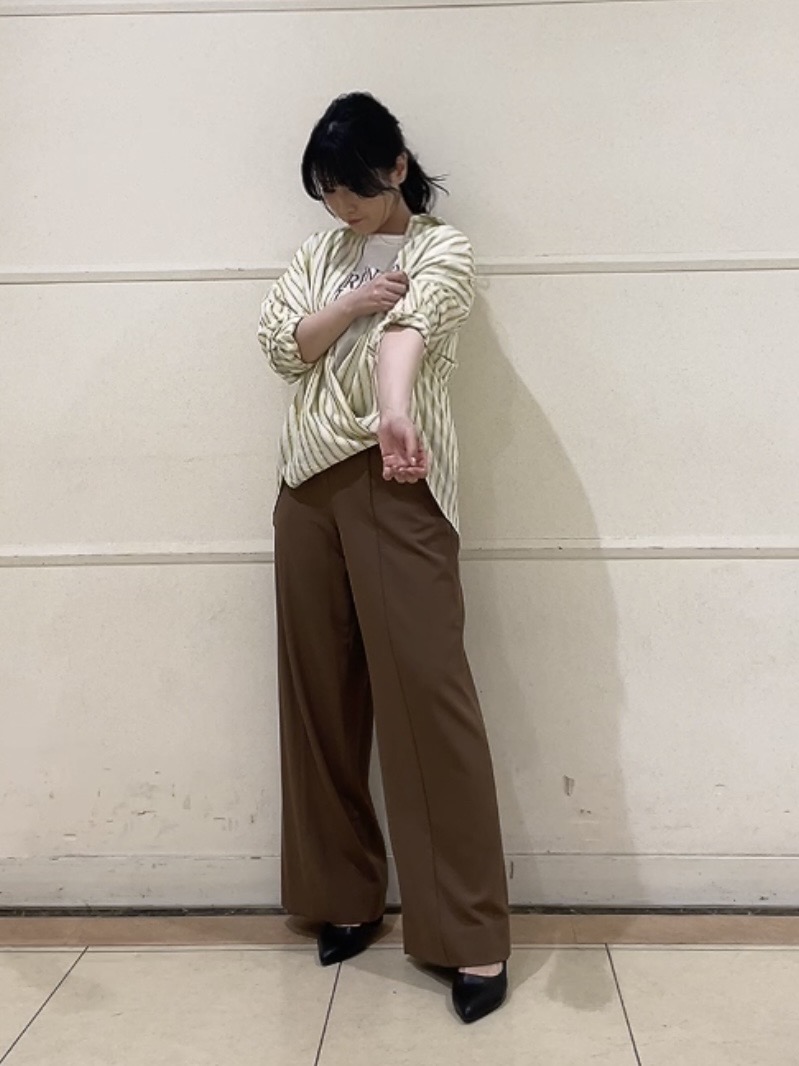 watanabeさんの「UNTITLED｜【接触冷感/防シワ/着る日傘】イージーワイドパンツ」を使ったコーディネート